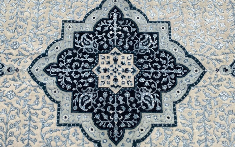 Lacivert Halı