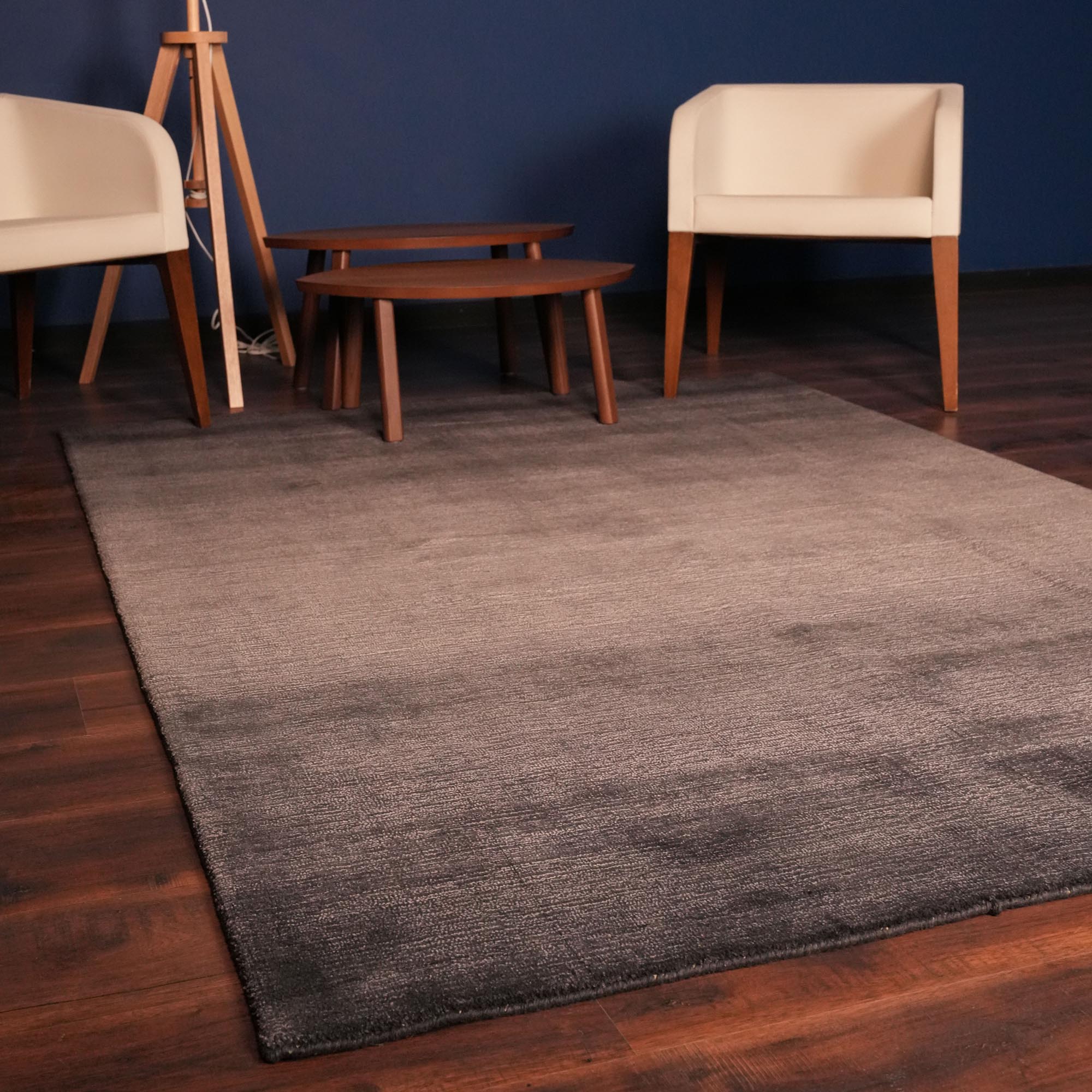 Focus Series Plain Design Hand Woven Carpet