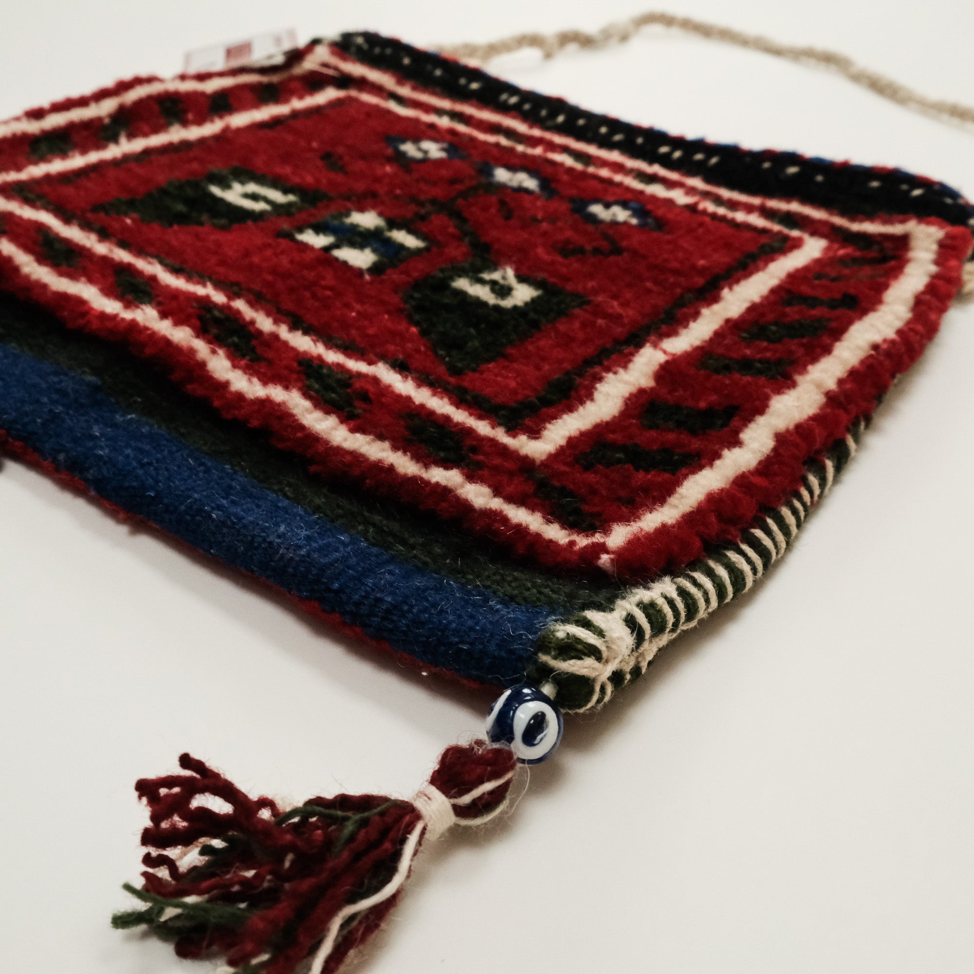 Anadolu Desenli Yün Kırmızı El Dokuma Halı Çanta