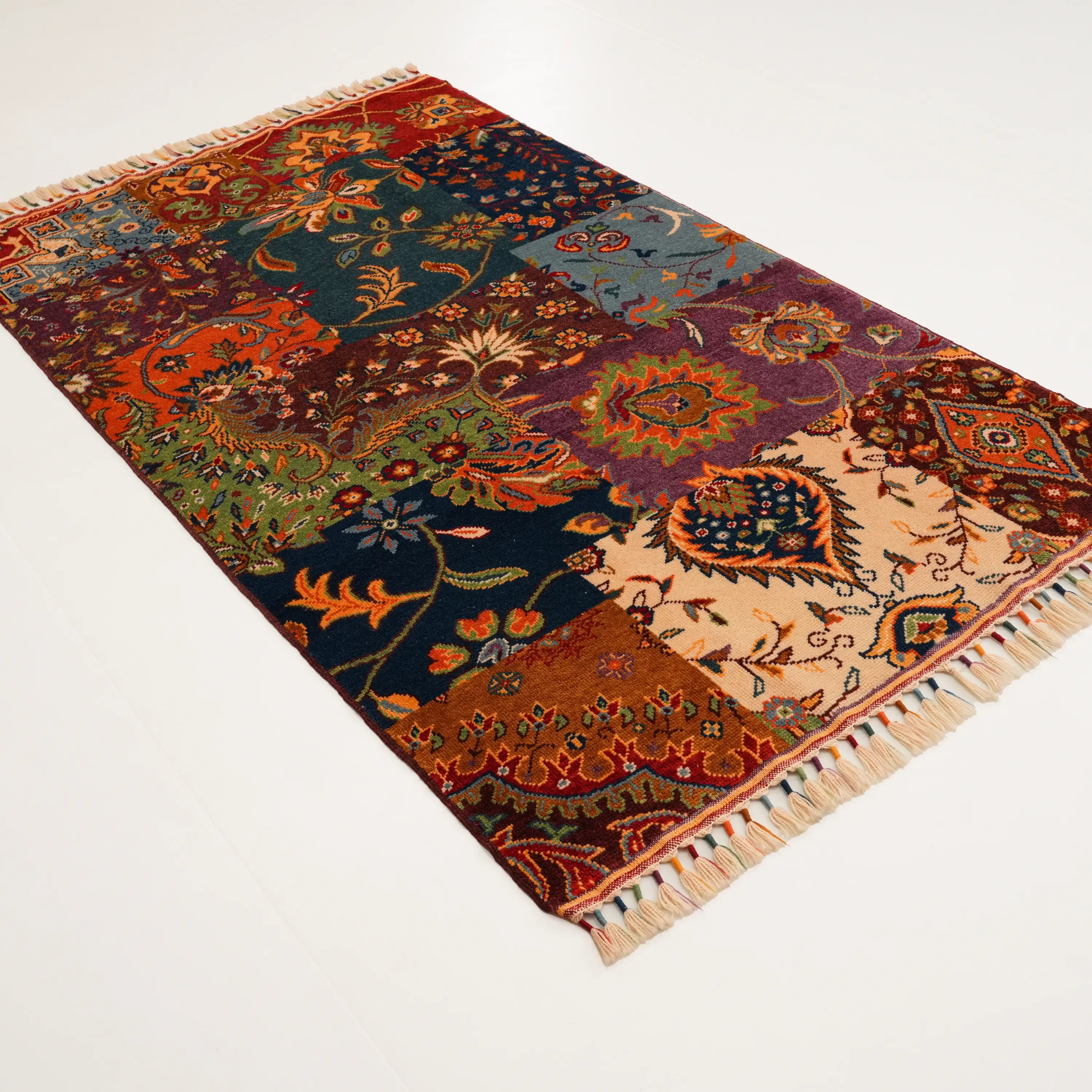 Anadolu Şal Serisi El Dokuma Patchwork Desenli Rengarenk Yün Halı