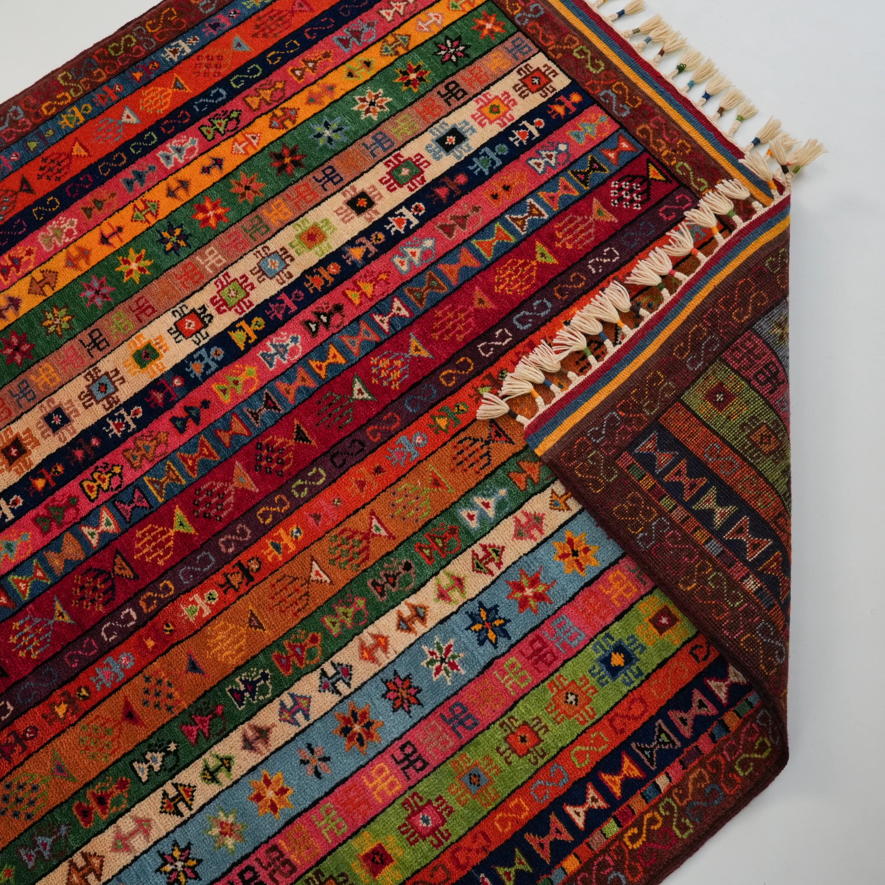 Anadolu Şal Serisi El Dokuma Rengarenk Yün Halı