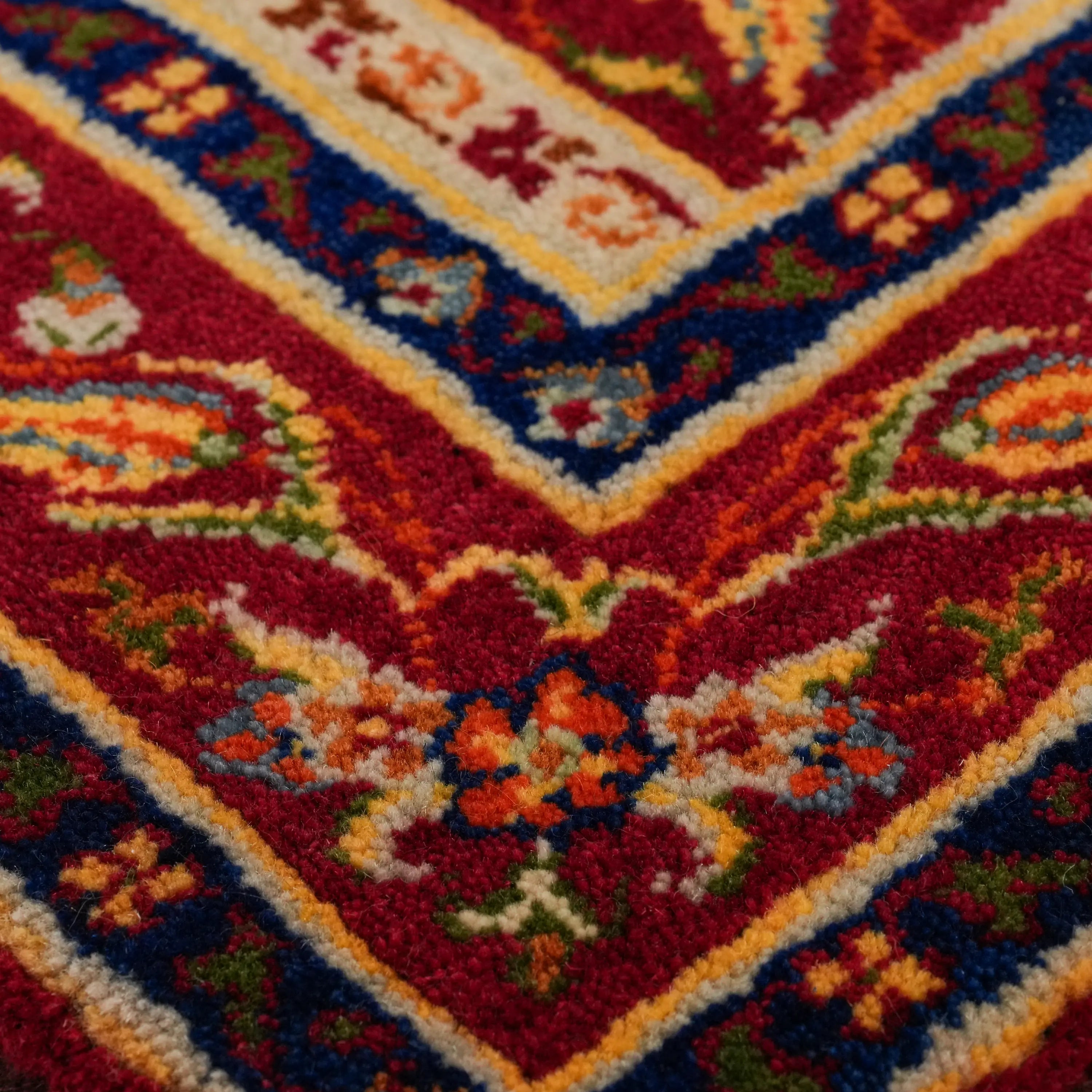 Anadolu Şal Serisi El Dokuma Yün Rengarenk Halı