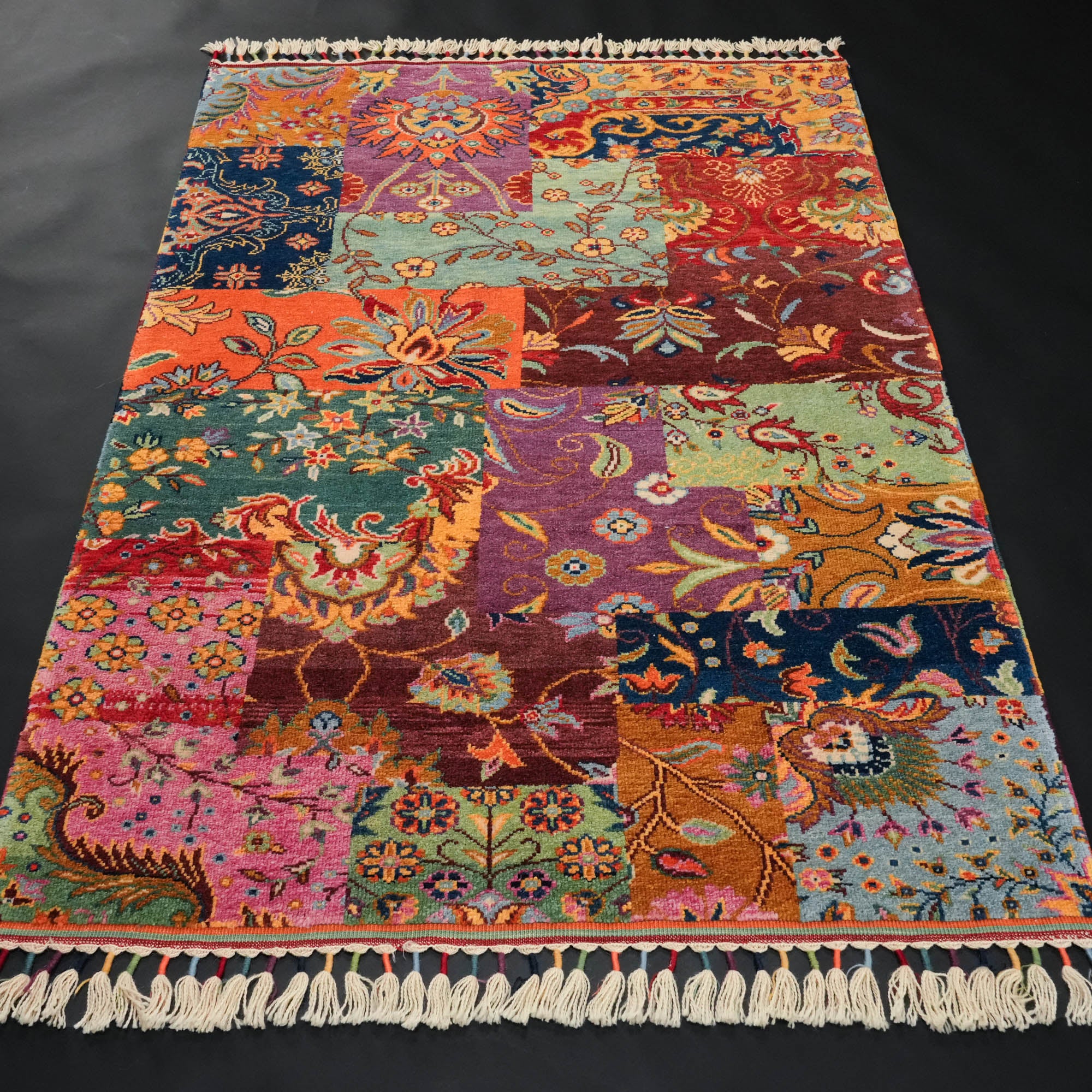 Anadolu Şal Serisi Patchwork Desenli El Dokuma Yün Halı