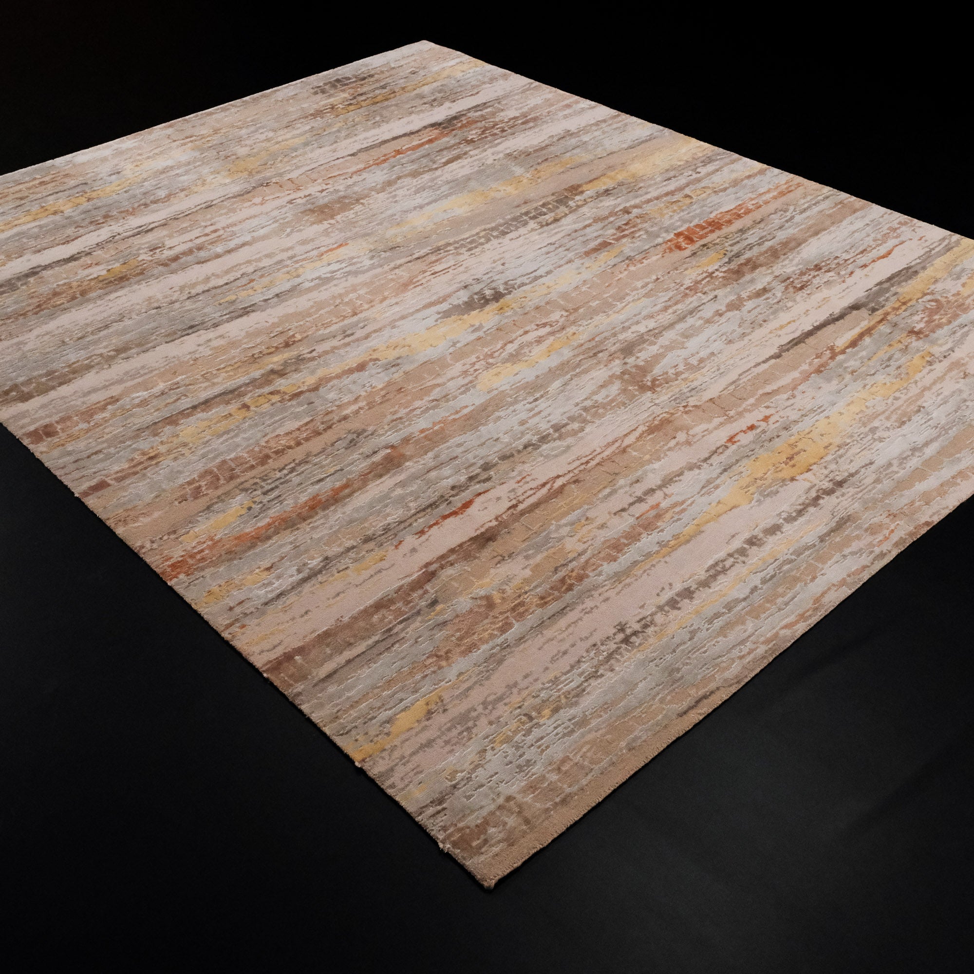 El Dokuma Soyut Desenli Bej Yün Bambu Halı