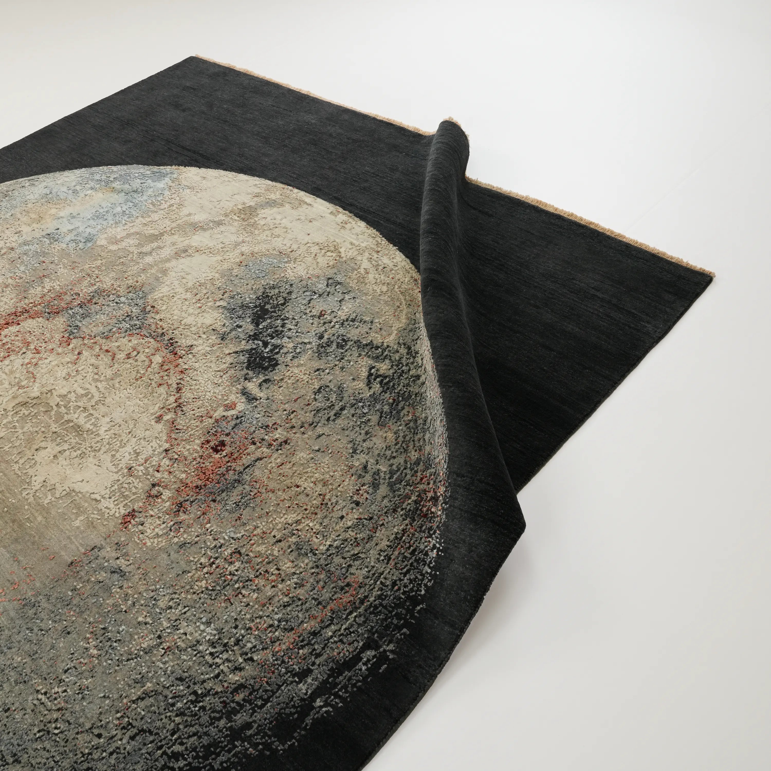 Aren Series Handwoven Geometric Pattern Anthracite Silk Rug