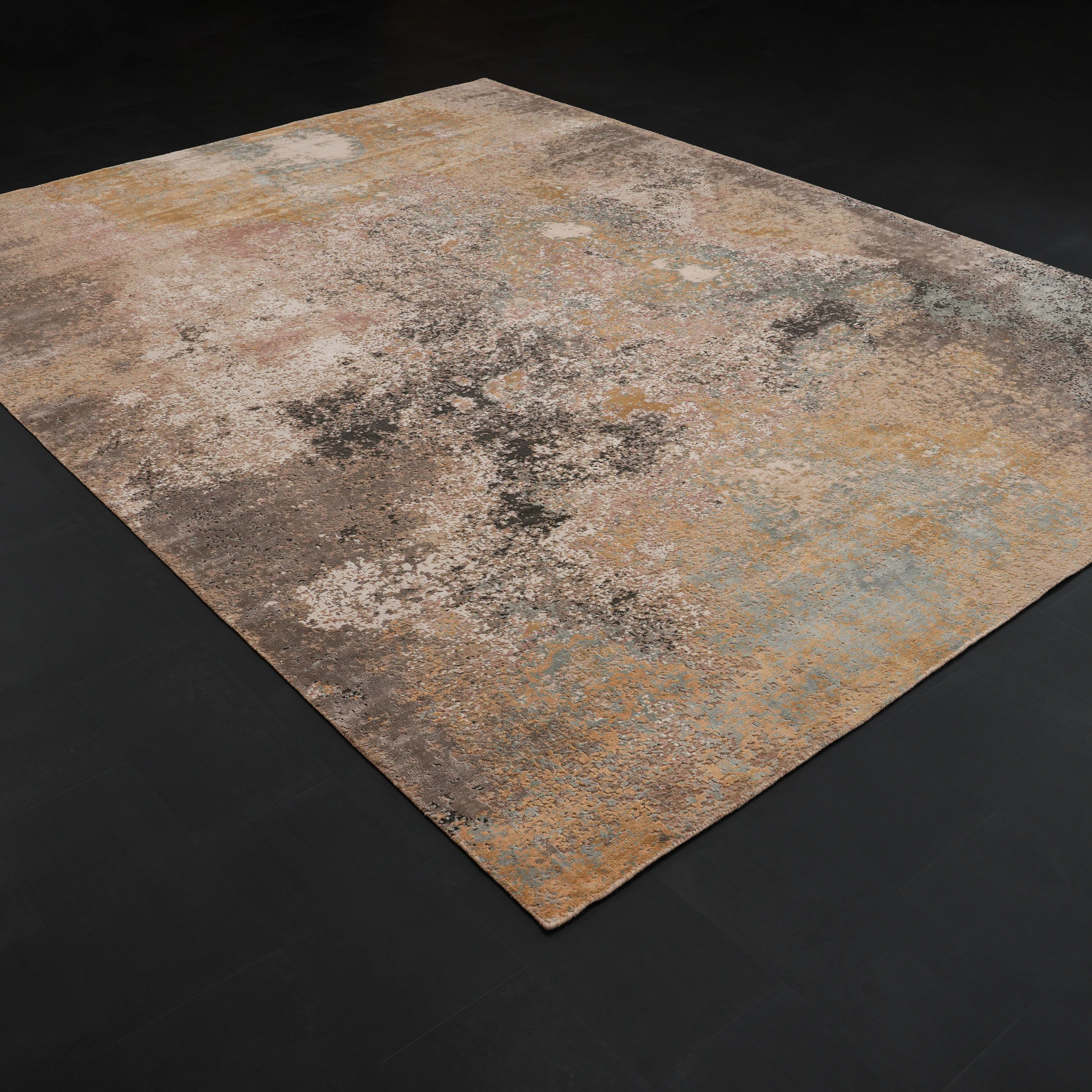 Aren Serisi El Dokuma Gri Soyut Desenli Yün Halı