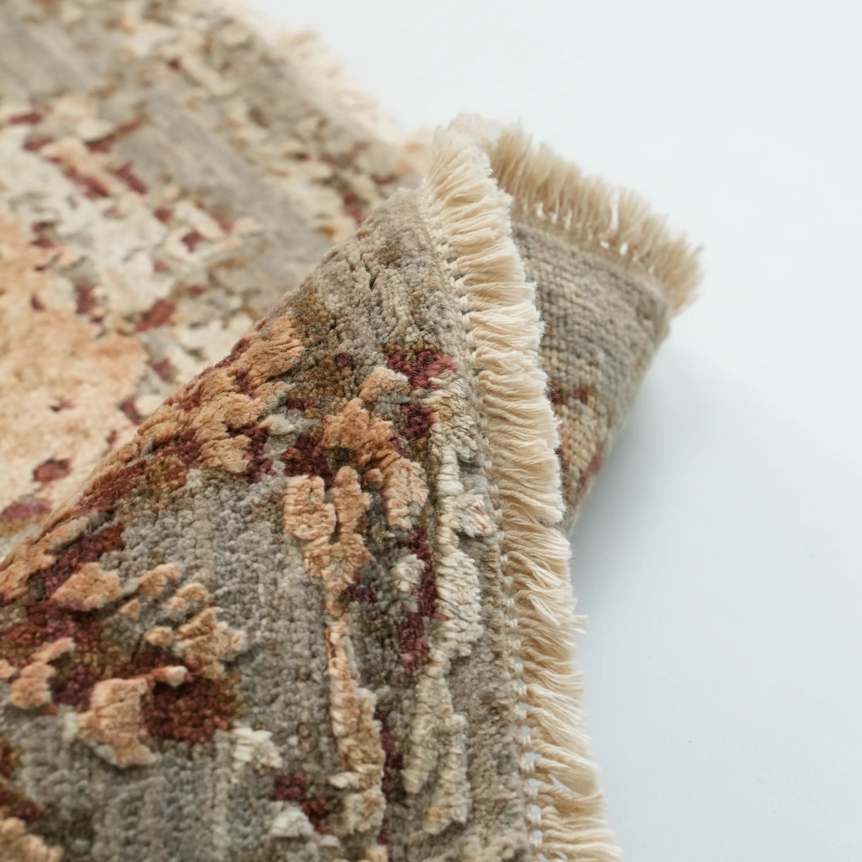 Aren Series Handwoven Abstract Pattern Mink Silk Rug