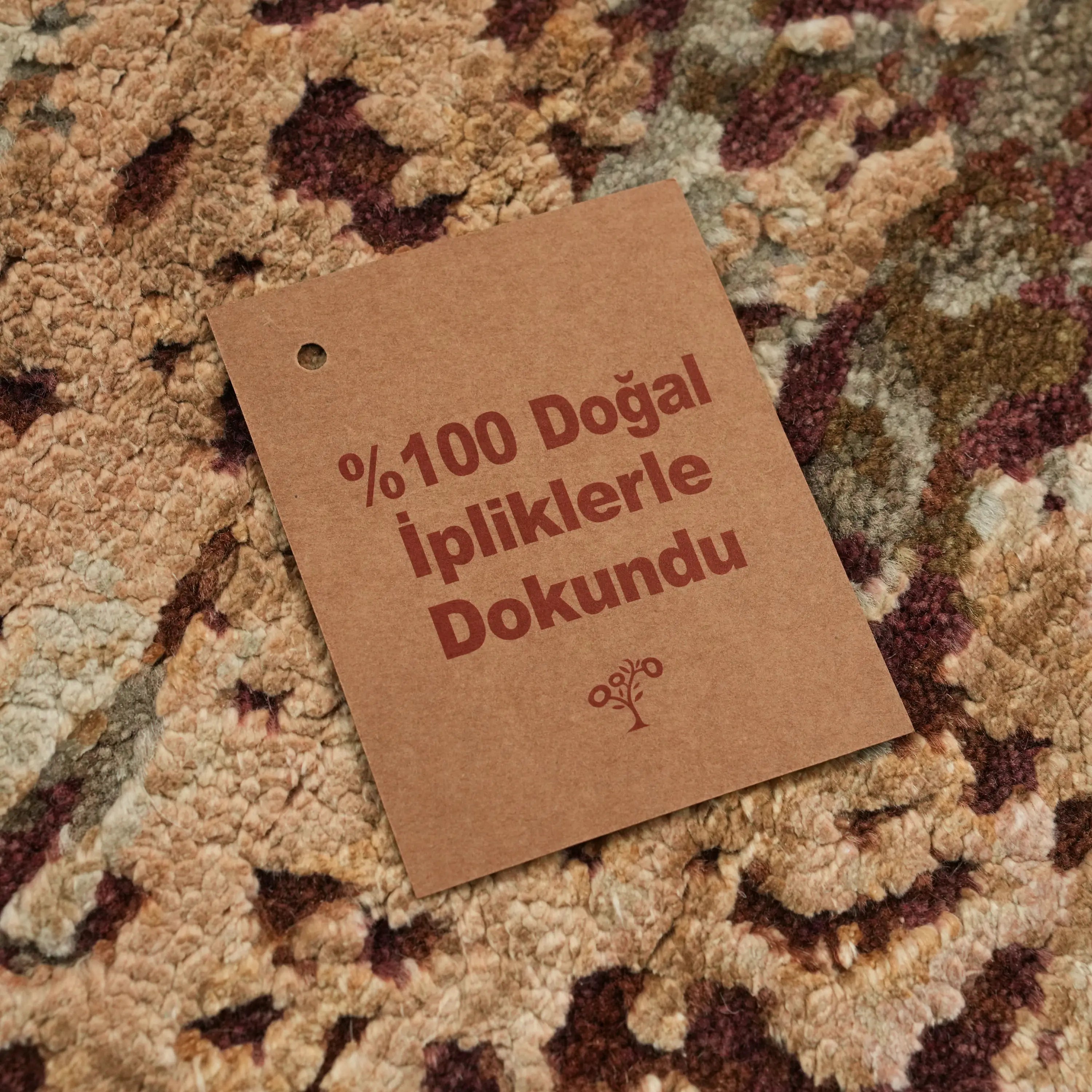 Aren Series Handwoven Abstract Pattern Mink Silk Rug