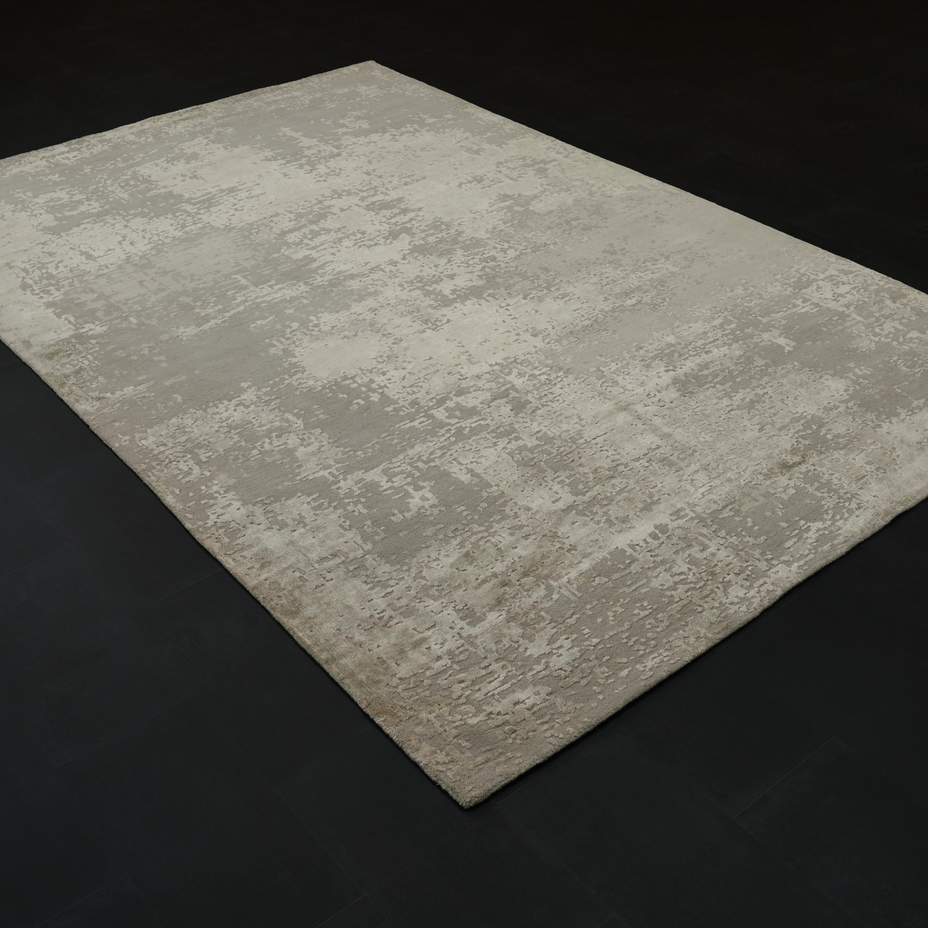 Aren Serisi El Dokuma Soyut Desenli Vizon Yün Halı