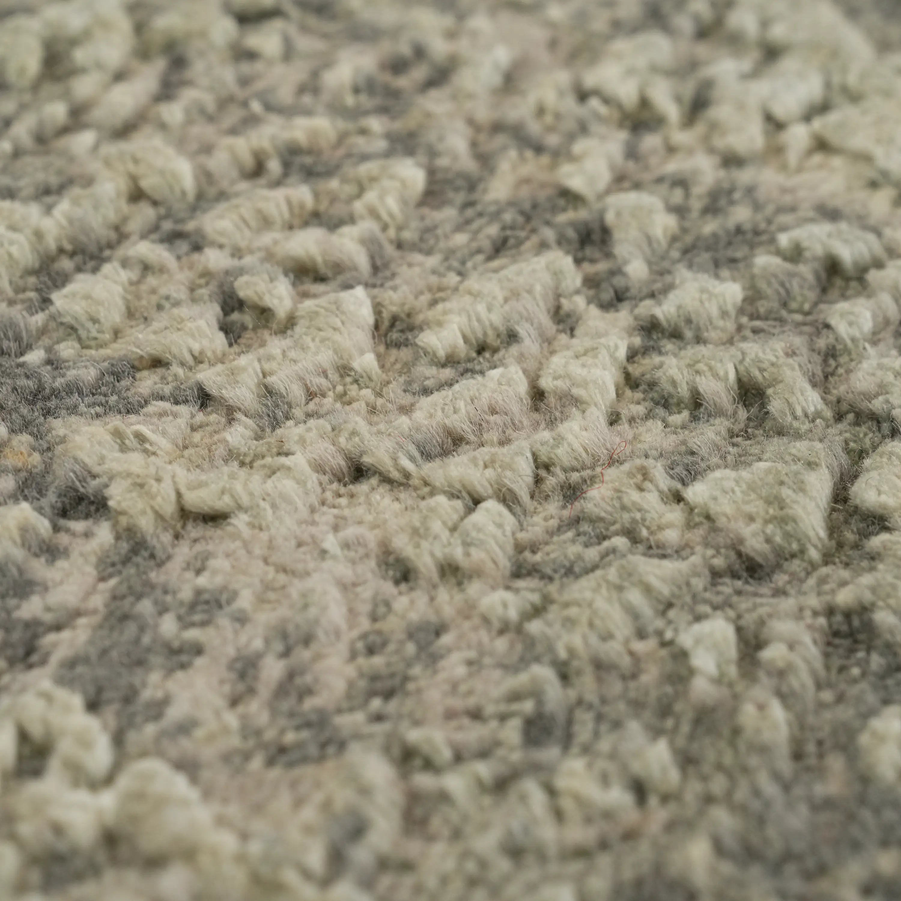 Aren Series Handwoven Vintage Patterned Gray Silky Rug