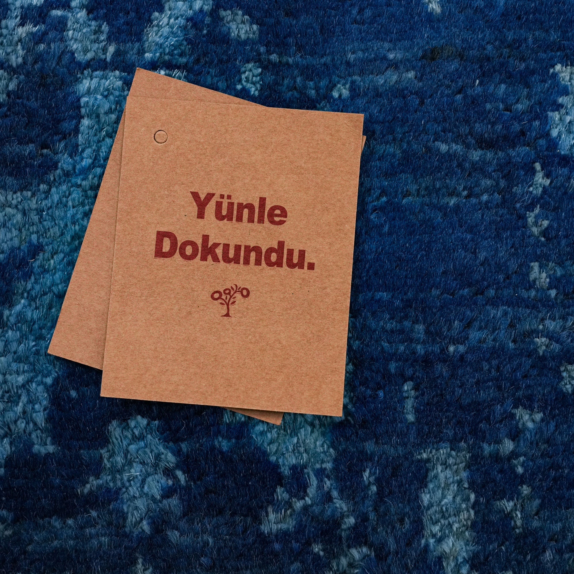 Ayan Series Handwoven Vintage Patterned Navy Wool Rug