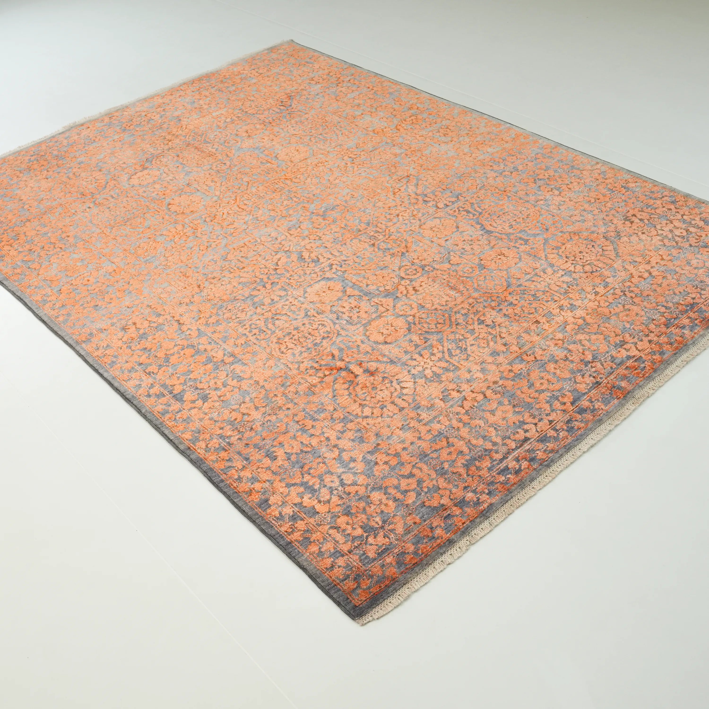 Ayan Serisi El Dokuma Vintage Desenli Terra Yün Halı