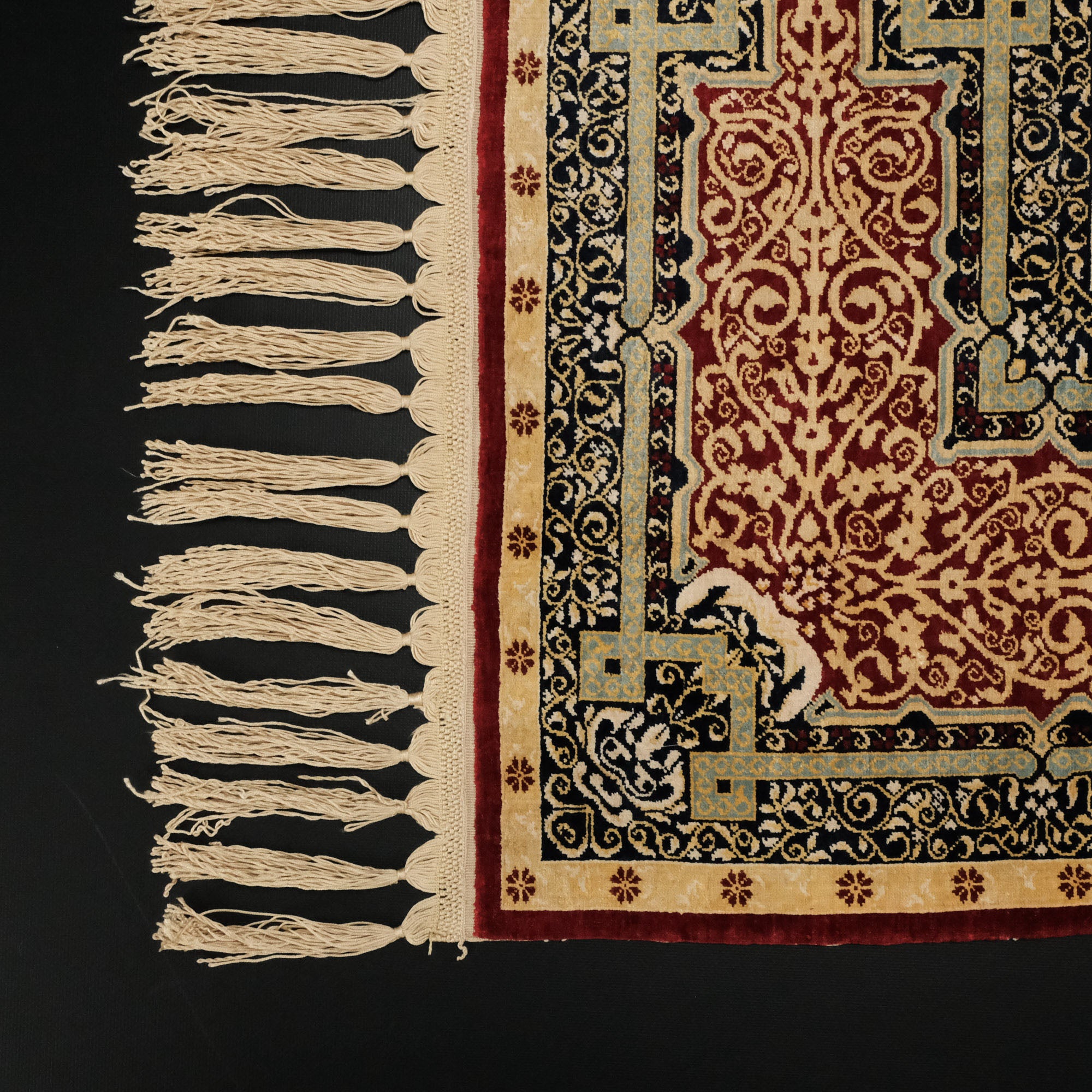 Frame Design Hand Woven Carpet