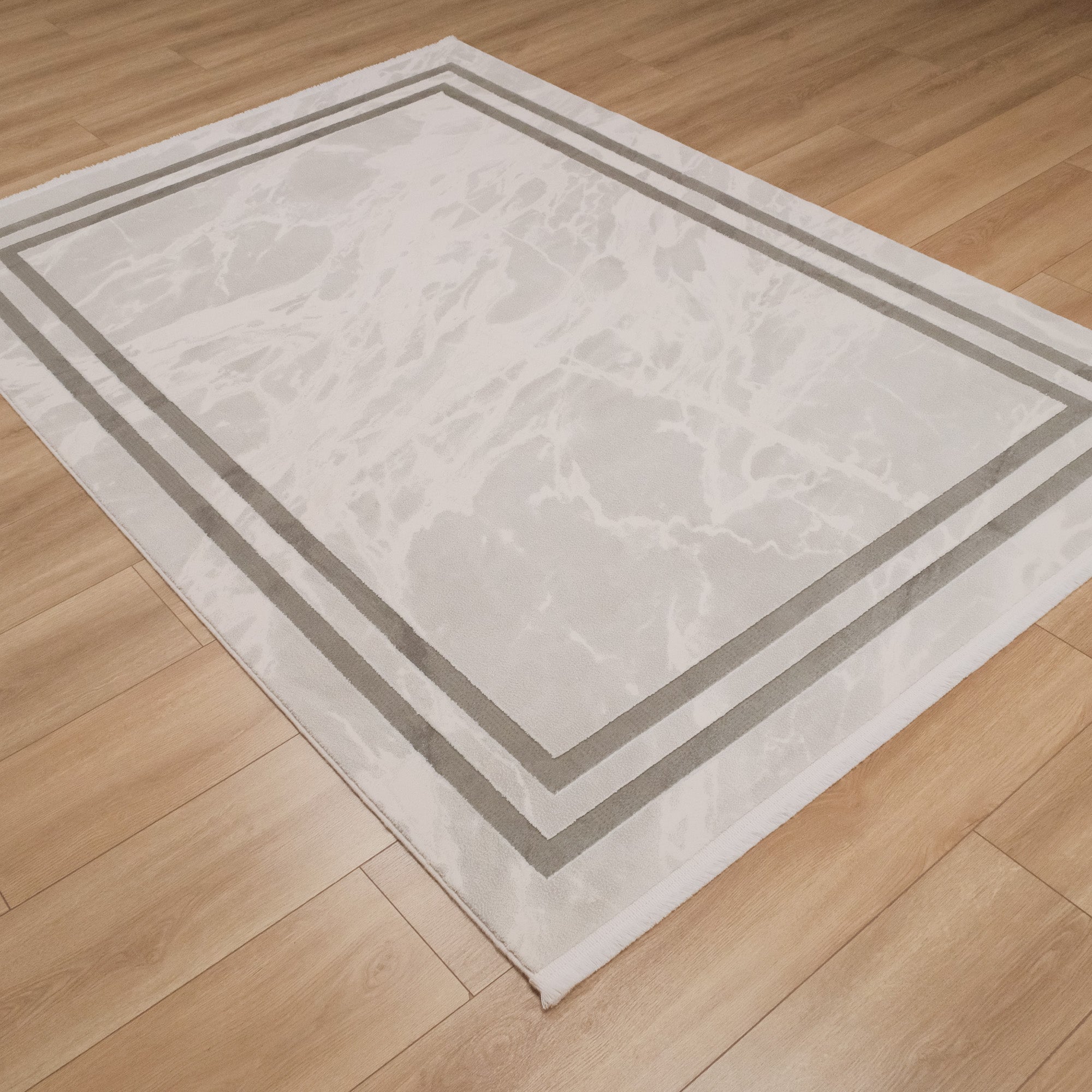 Çerçeve Desenli Akrilik Krem Halı