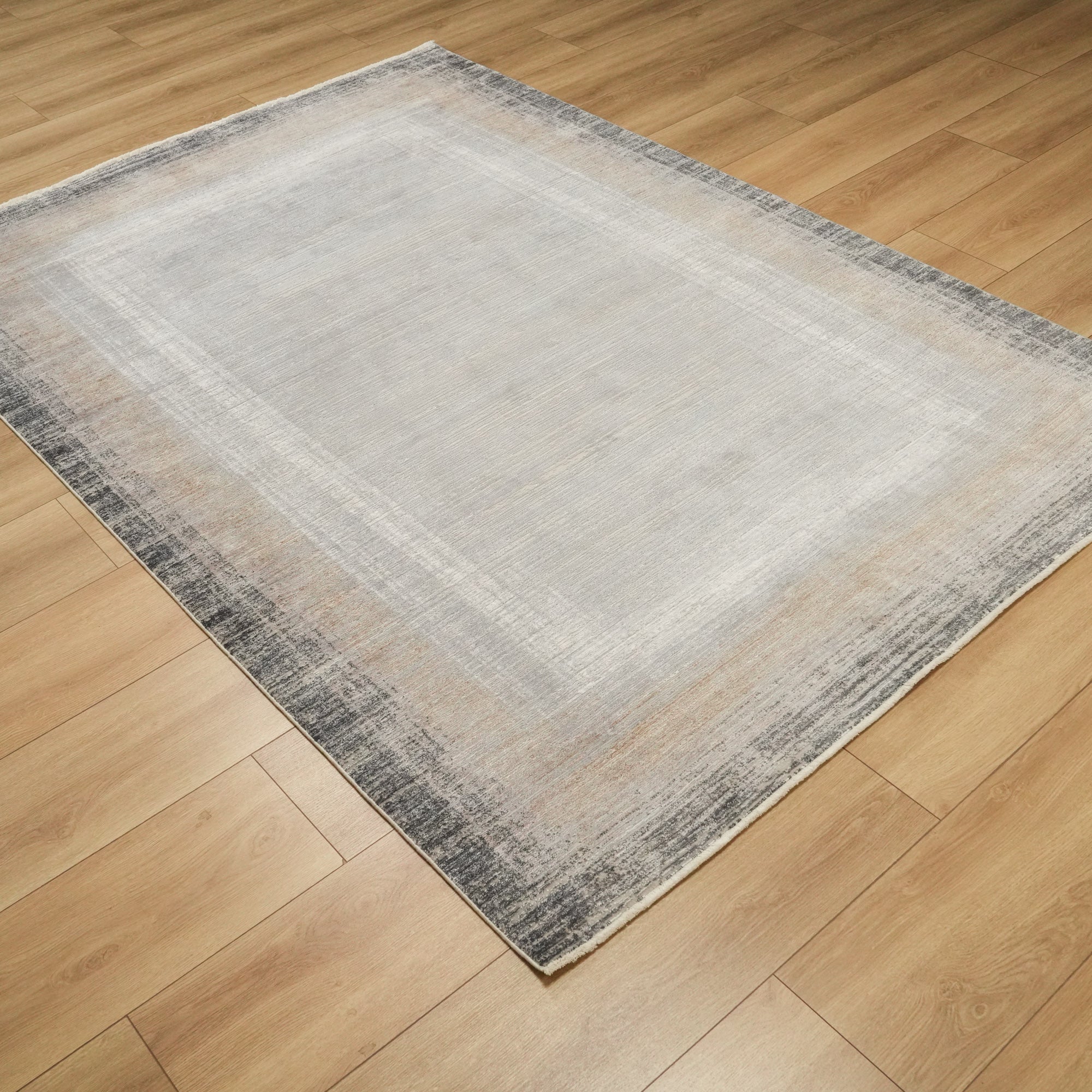 Frame Patterned Machine Woven Carpet