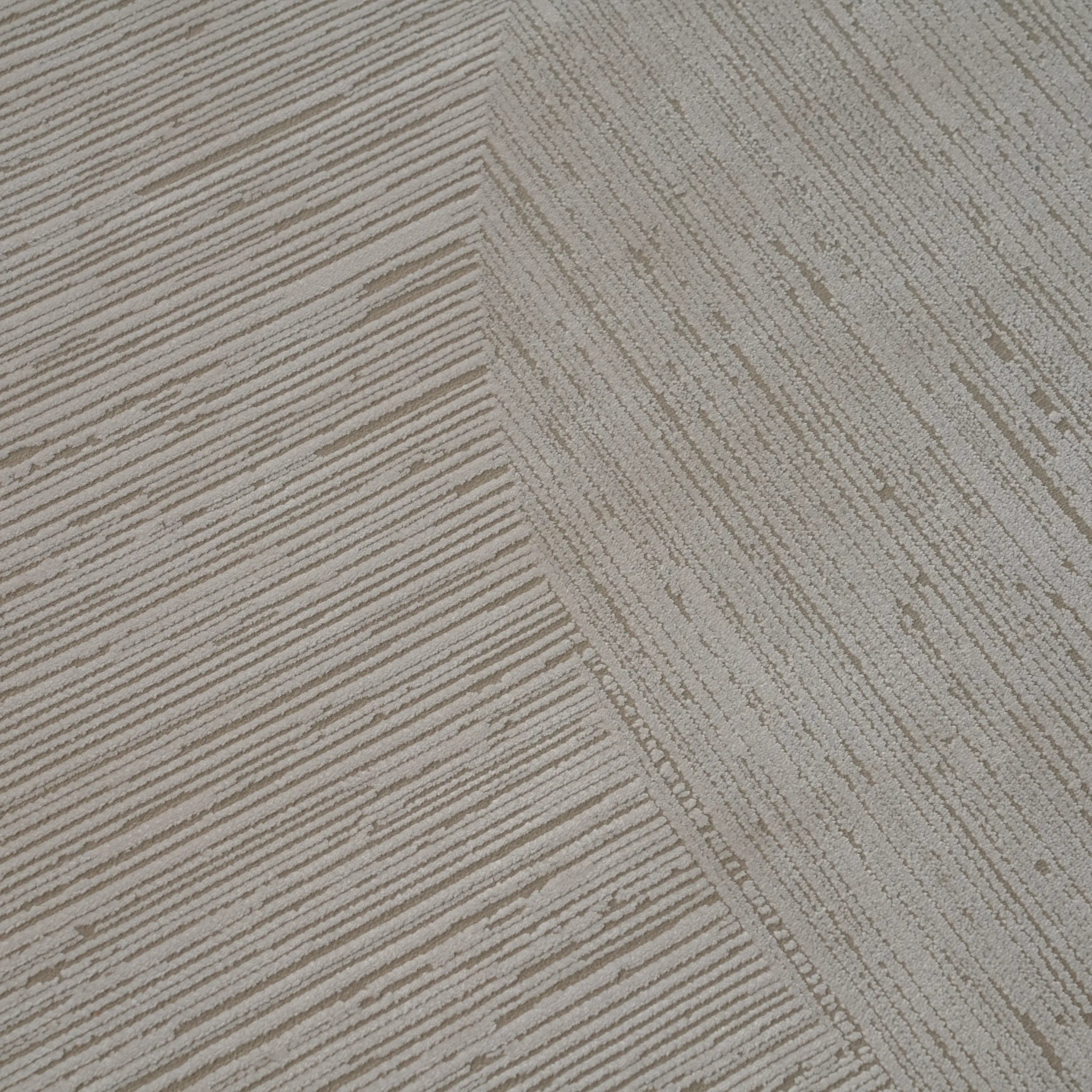 Frame Patterned Machine Woven Carpet