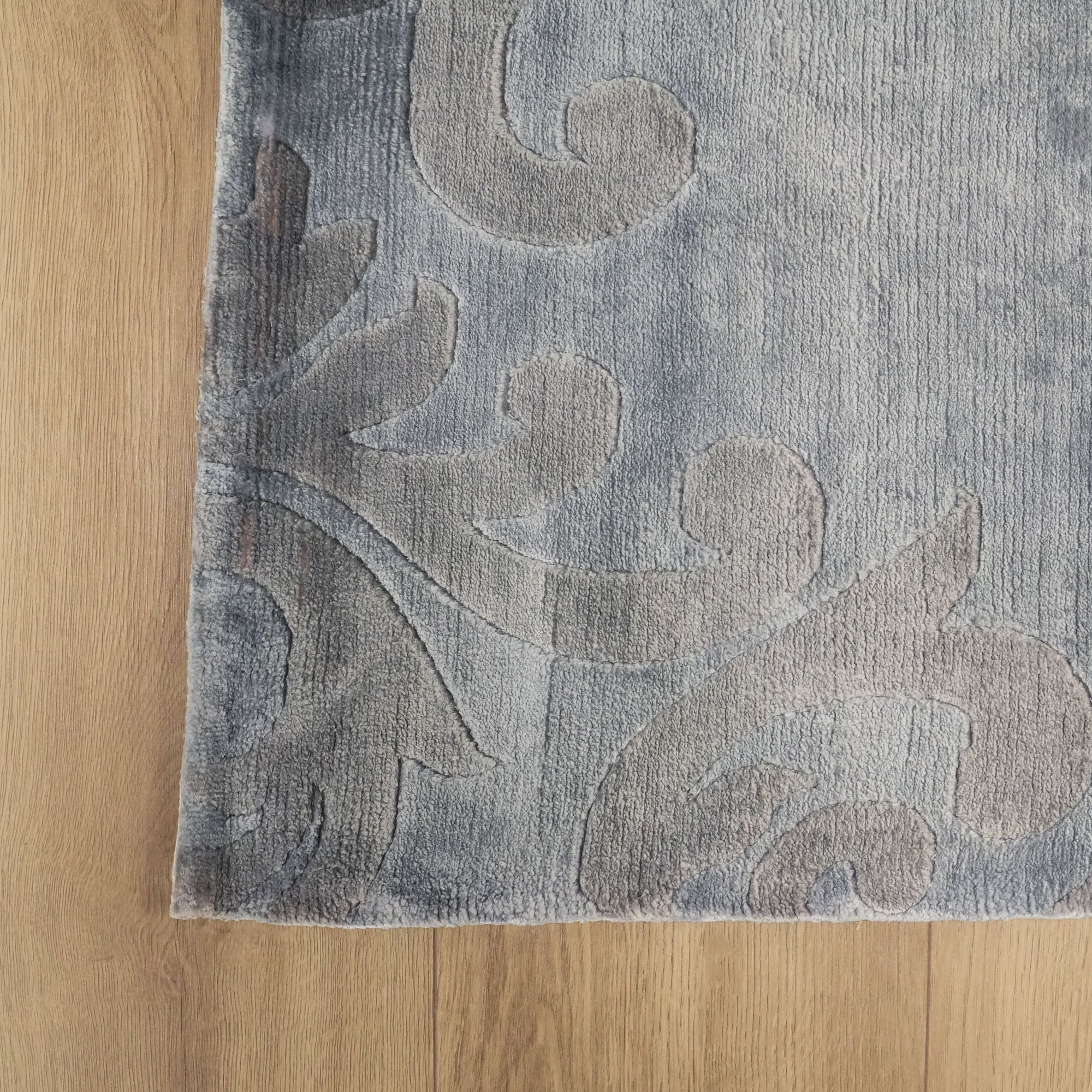 Damask Desenli El Dokuma Halı