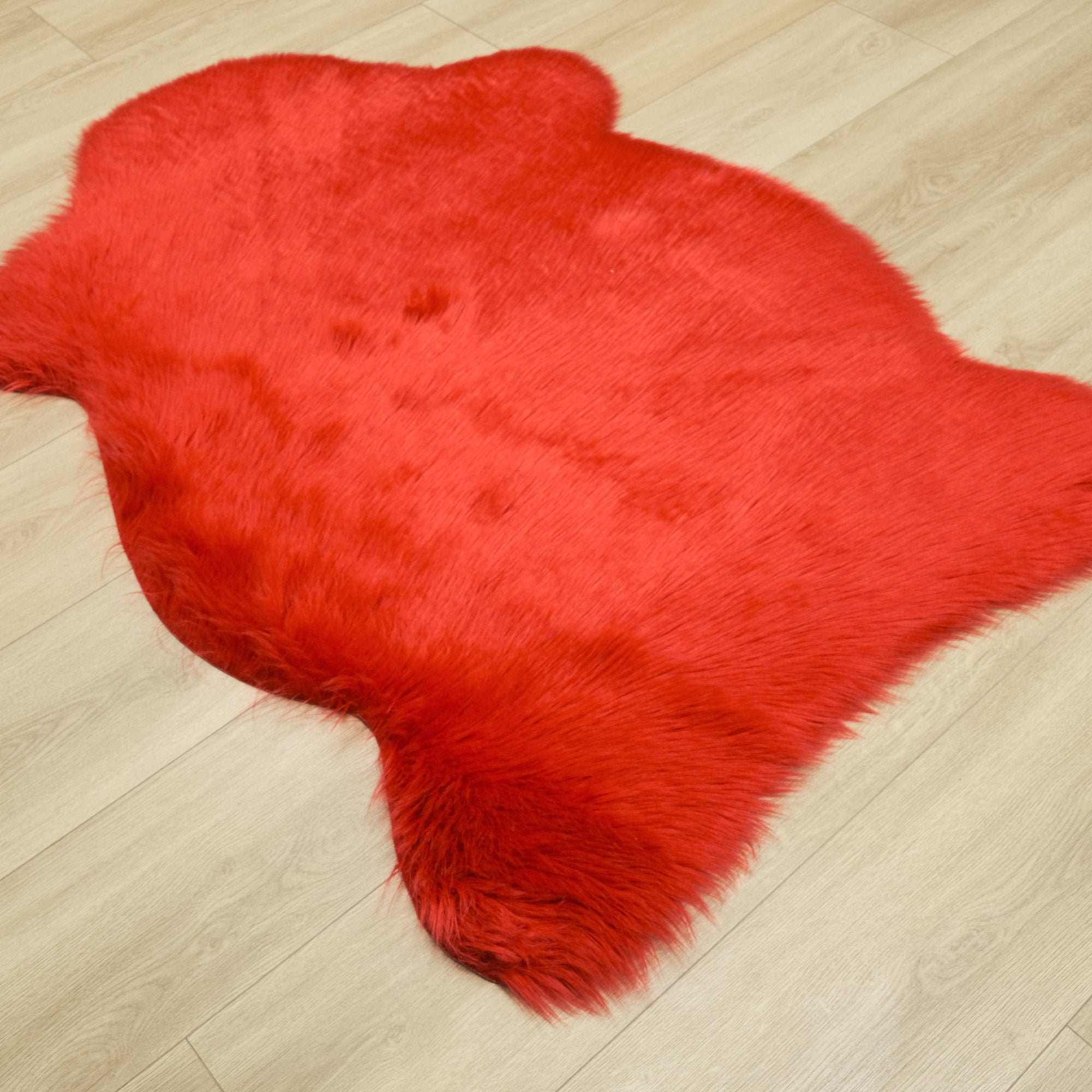 Sade Desenli Makine Dokuma Halı