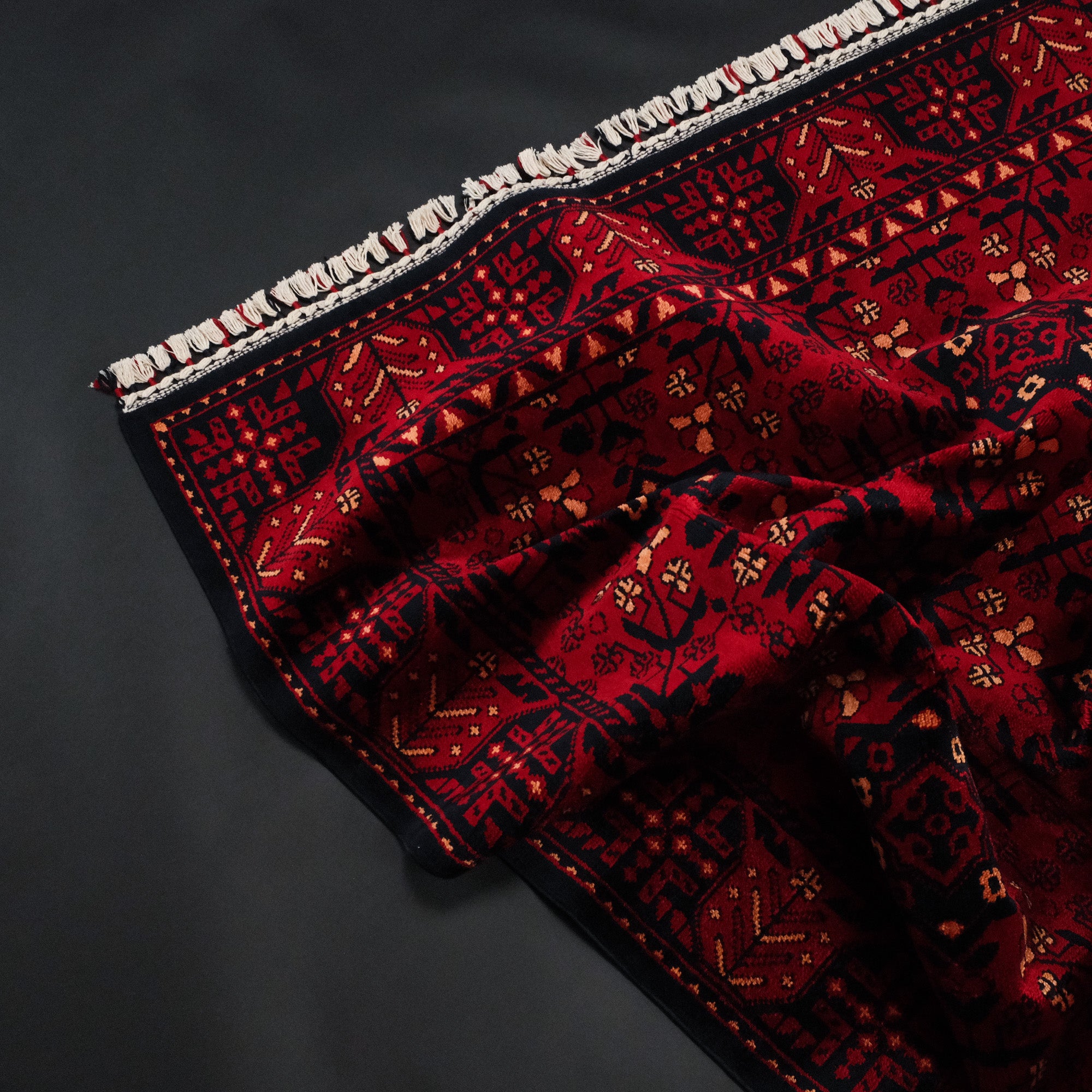 Nostalgia Afghan Design Machine Woven Carpet