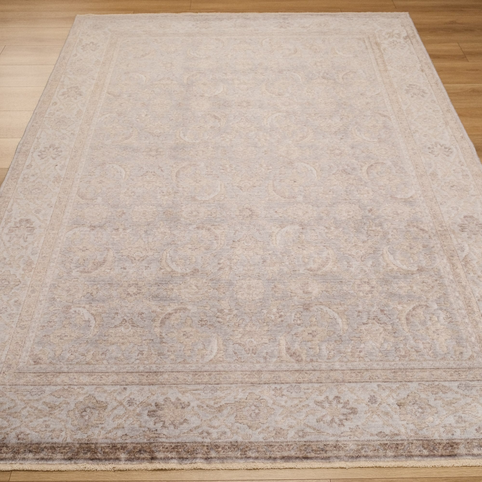 Taftan Series Vintage Patterned Loom-Woven Rug