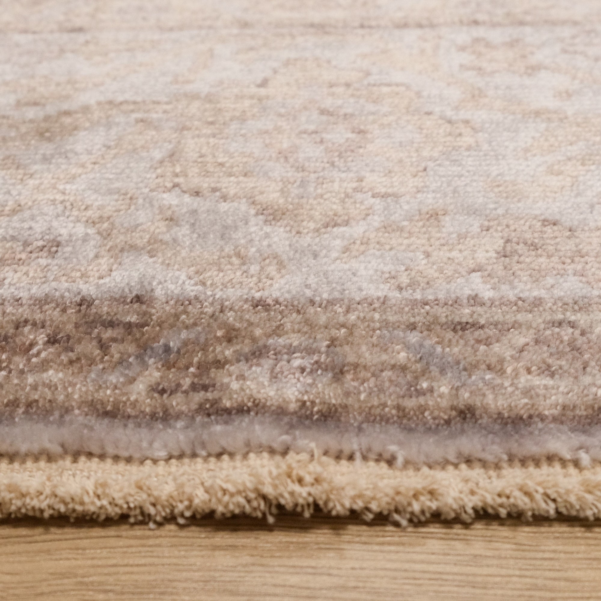 Taftan Series Vintage Patterned Loom-Woven Rug