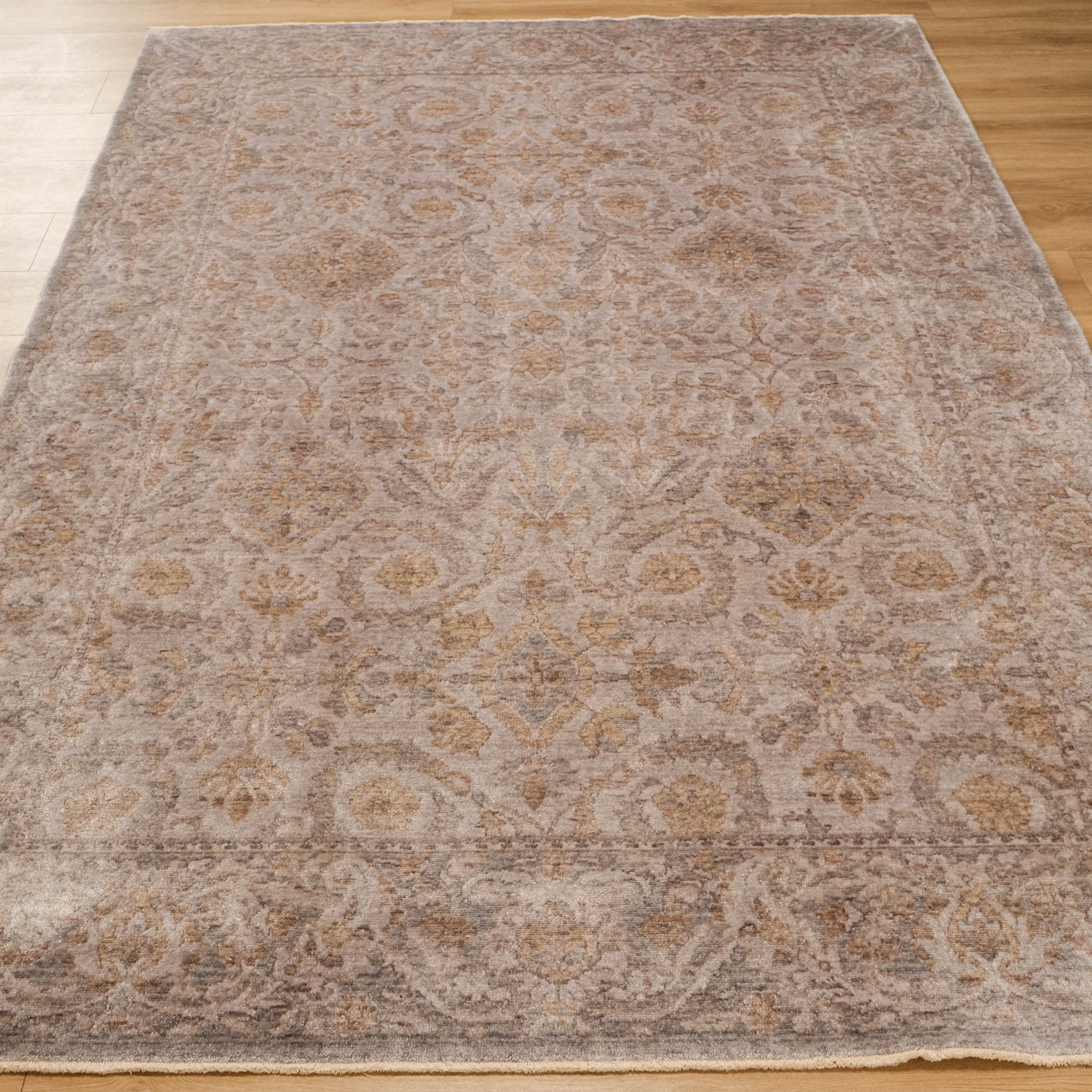 Taftan Series Vintage Patterned Loom-Woven Rug