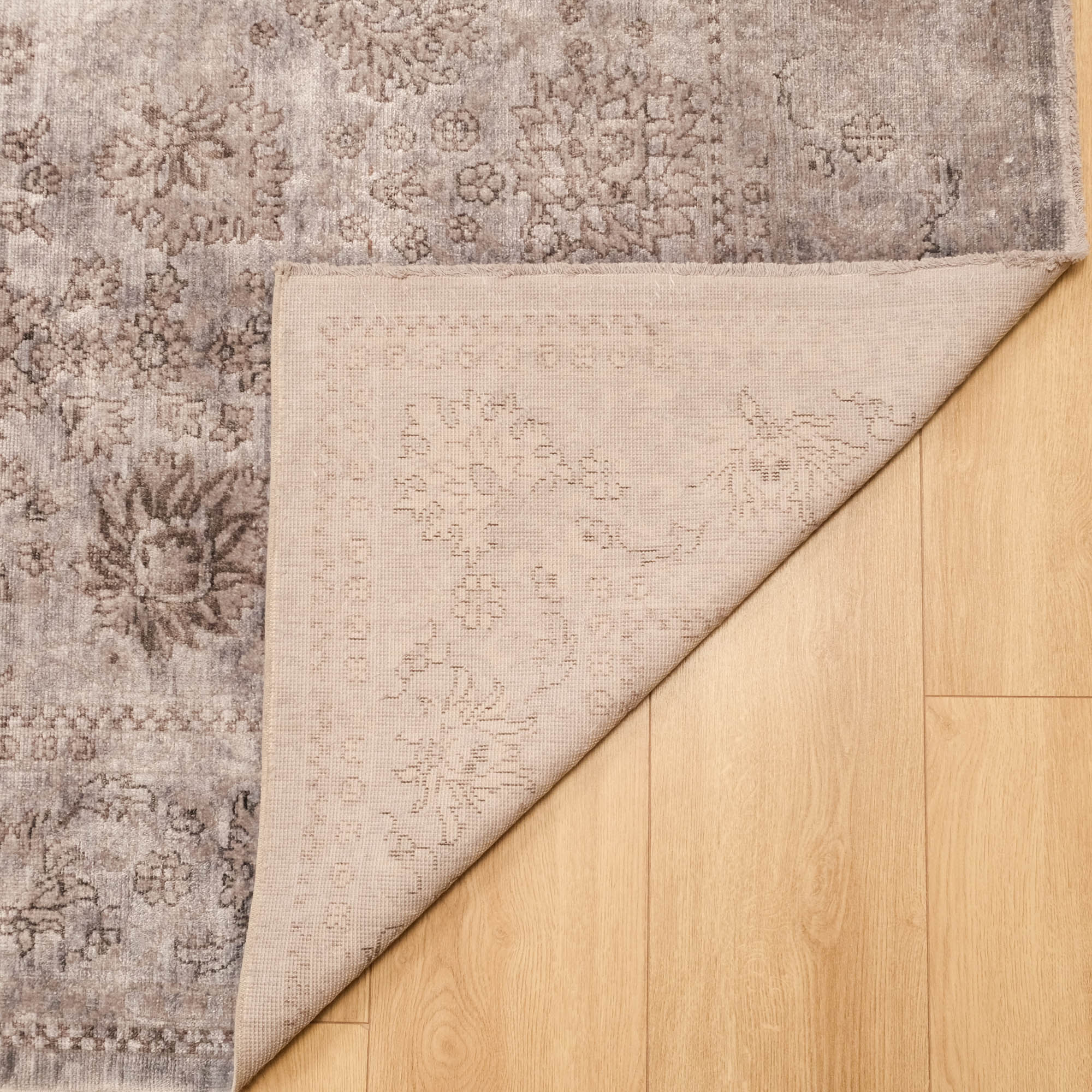 Taftan Oushak Design Machine Woven Carpet