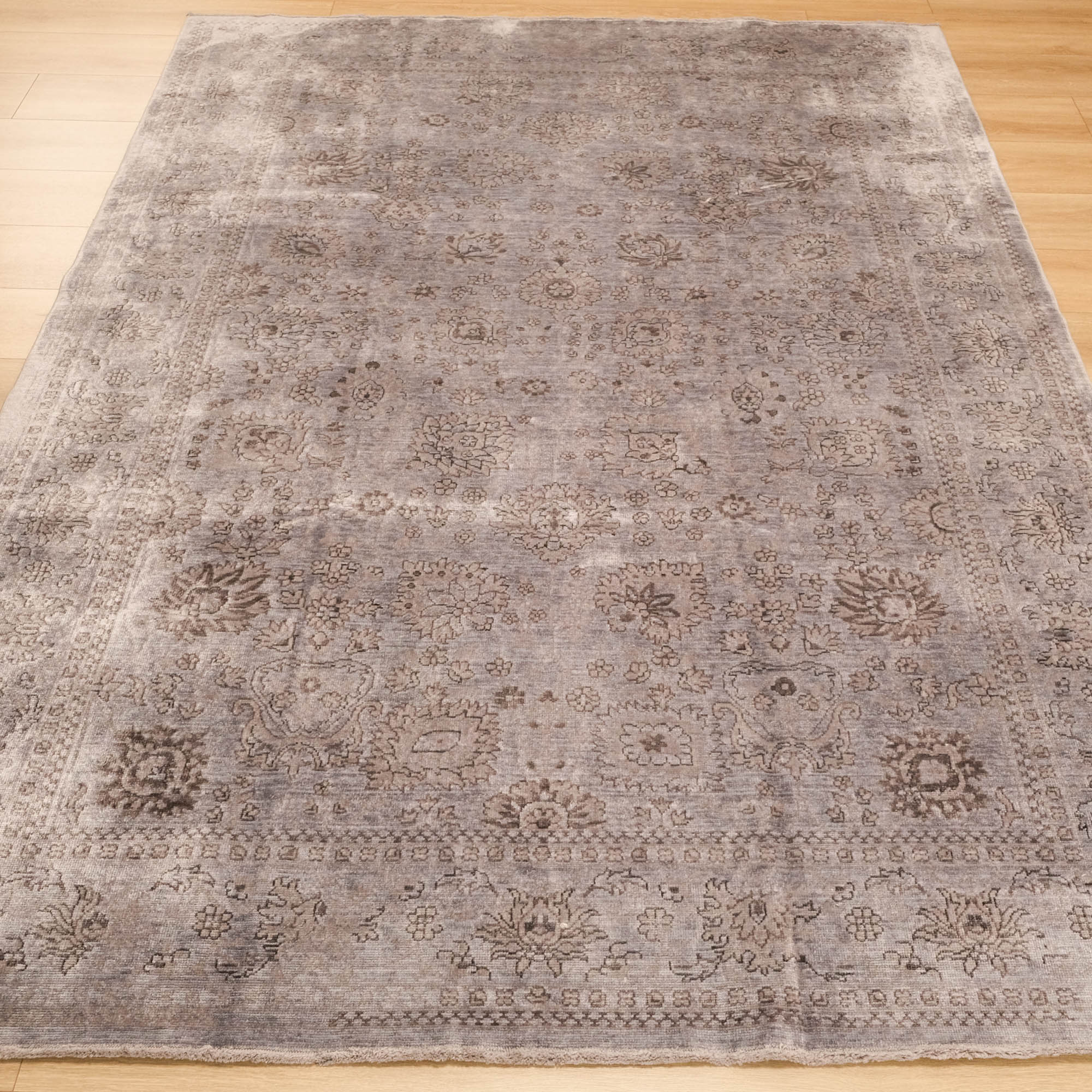 Taftan Oushak Design Machine Woven Carpet