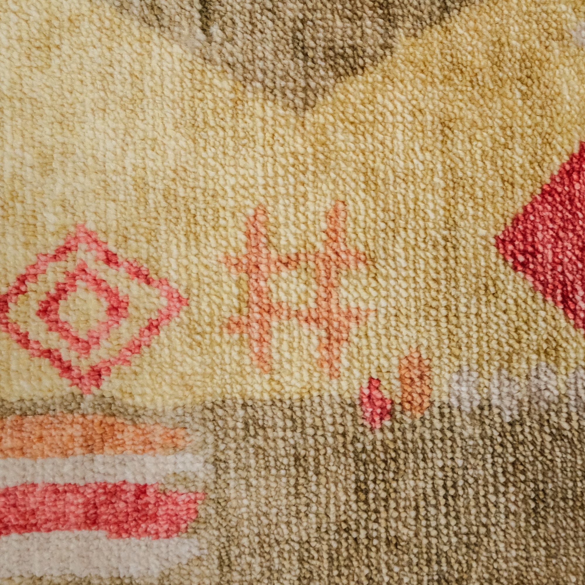 Zara Geometric Design Machine Woven Carpet