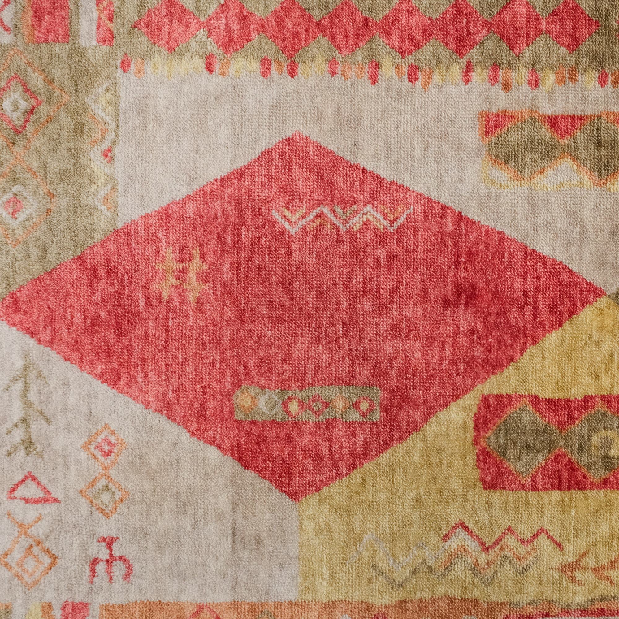 Zara Geometric Design Machine Woven Carpet