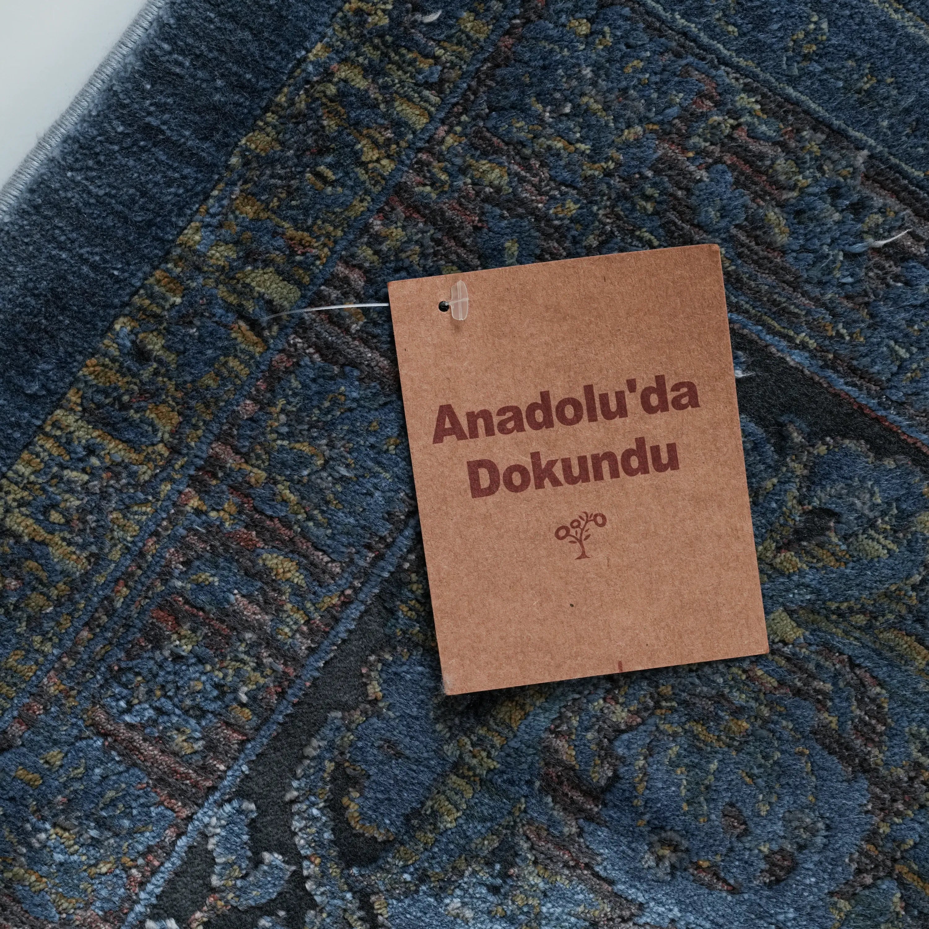 Uşak Desenli Makine Dokuma Halı