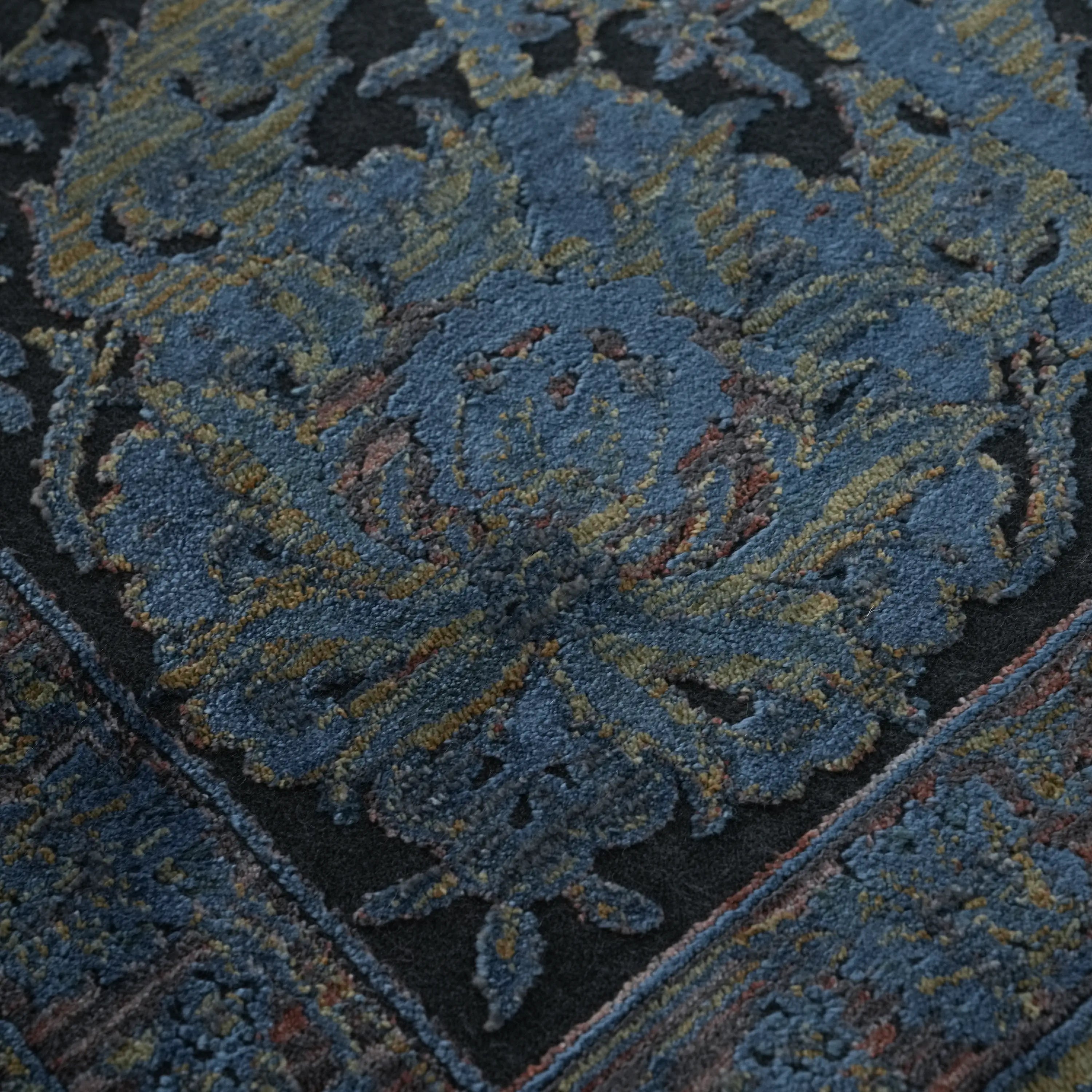 Uşak Desenli Makine Dokuma Halı