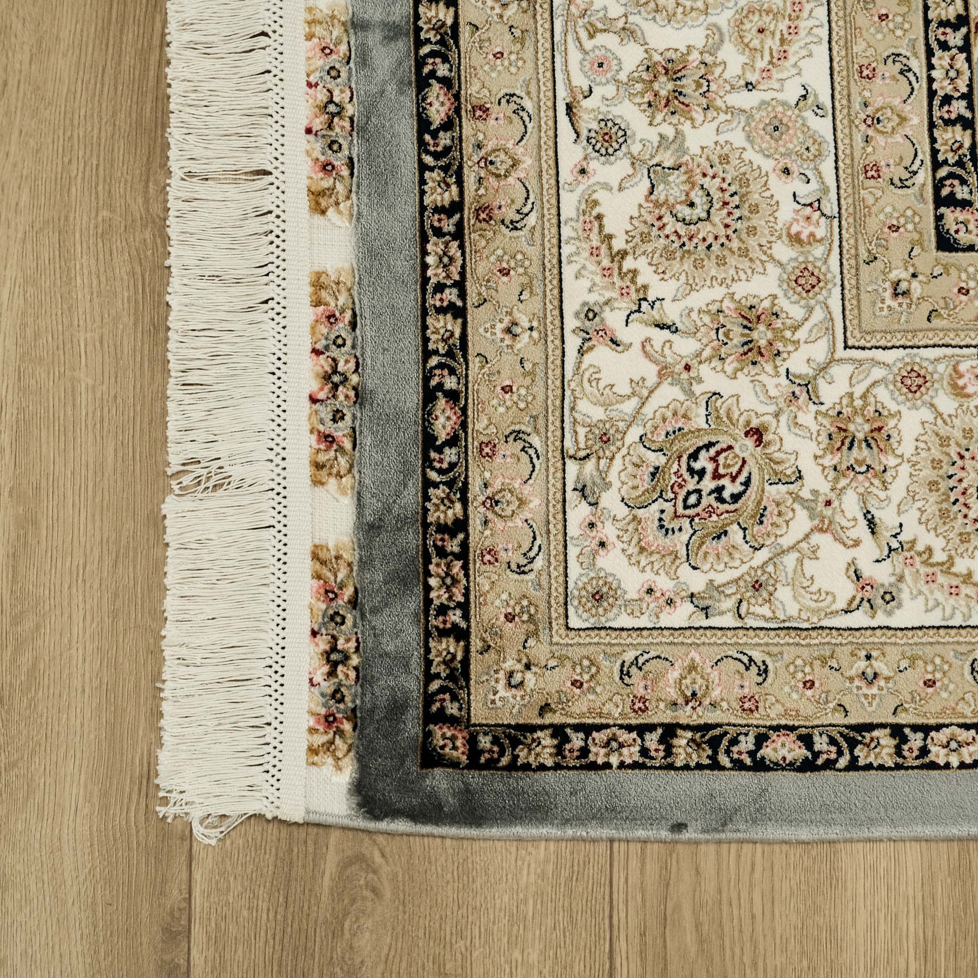 İsfahan Oushak Design Machine Woven Carpet