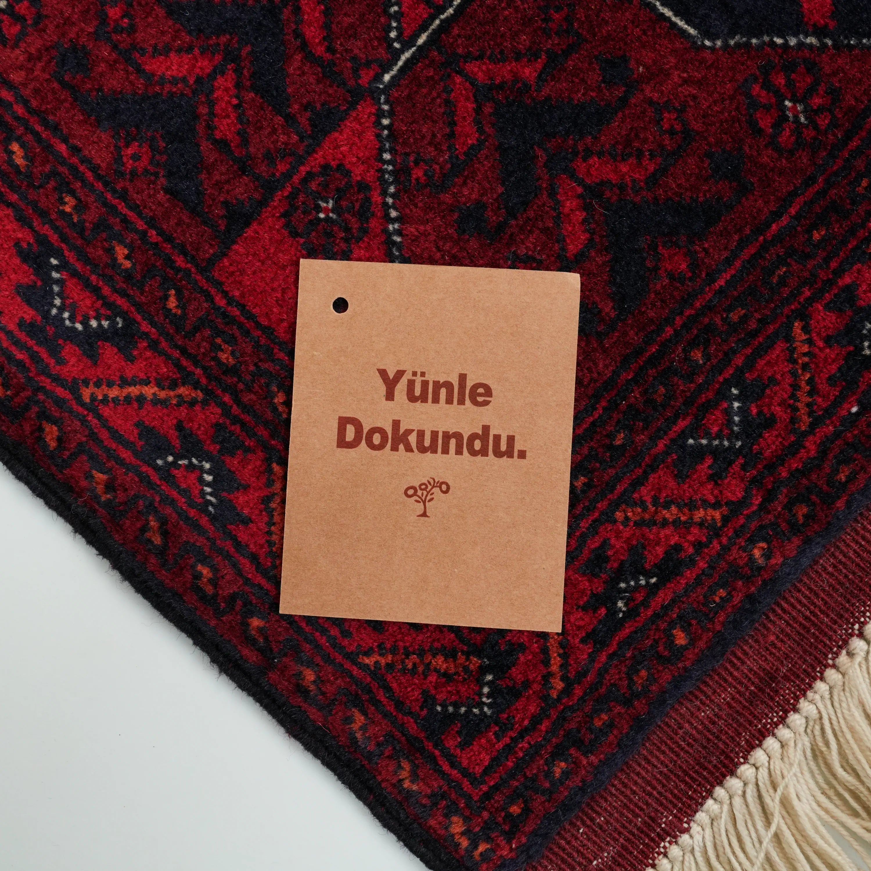 El Dokuma Afgan Desenli Bordo Yün Bilicik Koridor Halısı