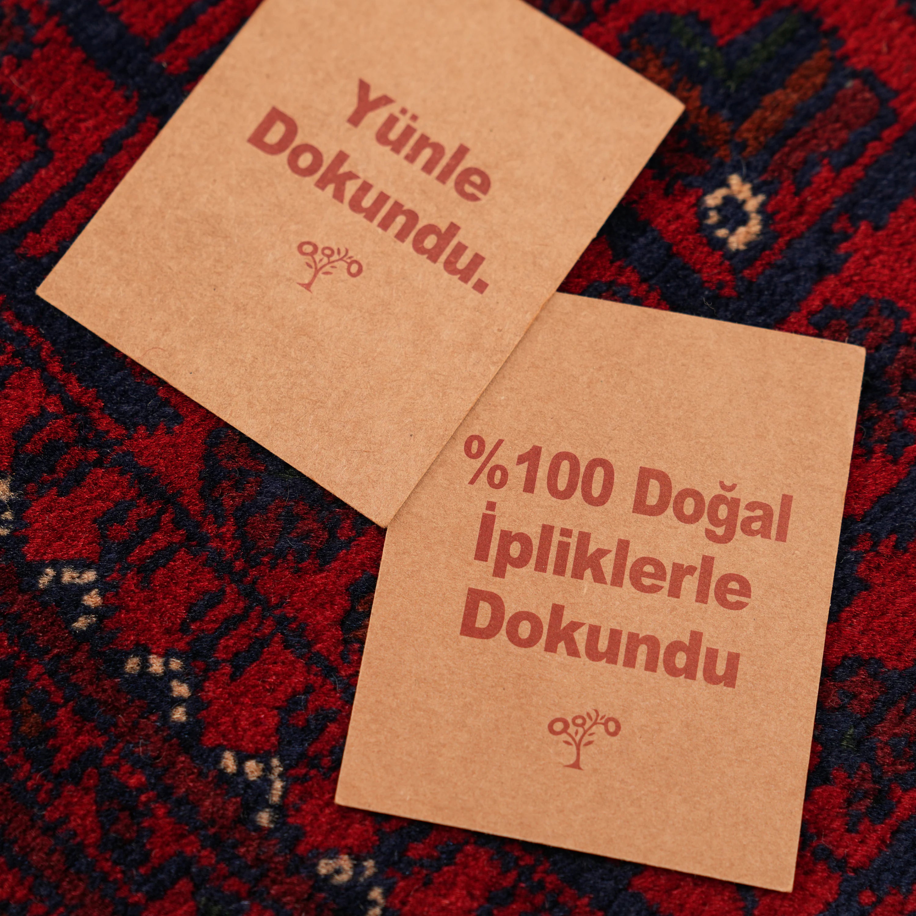 El Dokuma Afgan Desenli Bordo Yün Khamyap Halı
