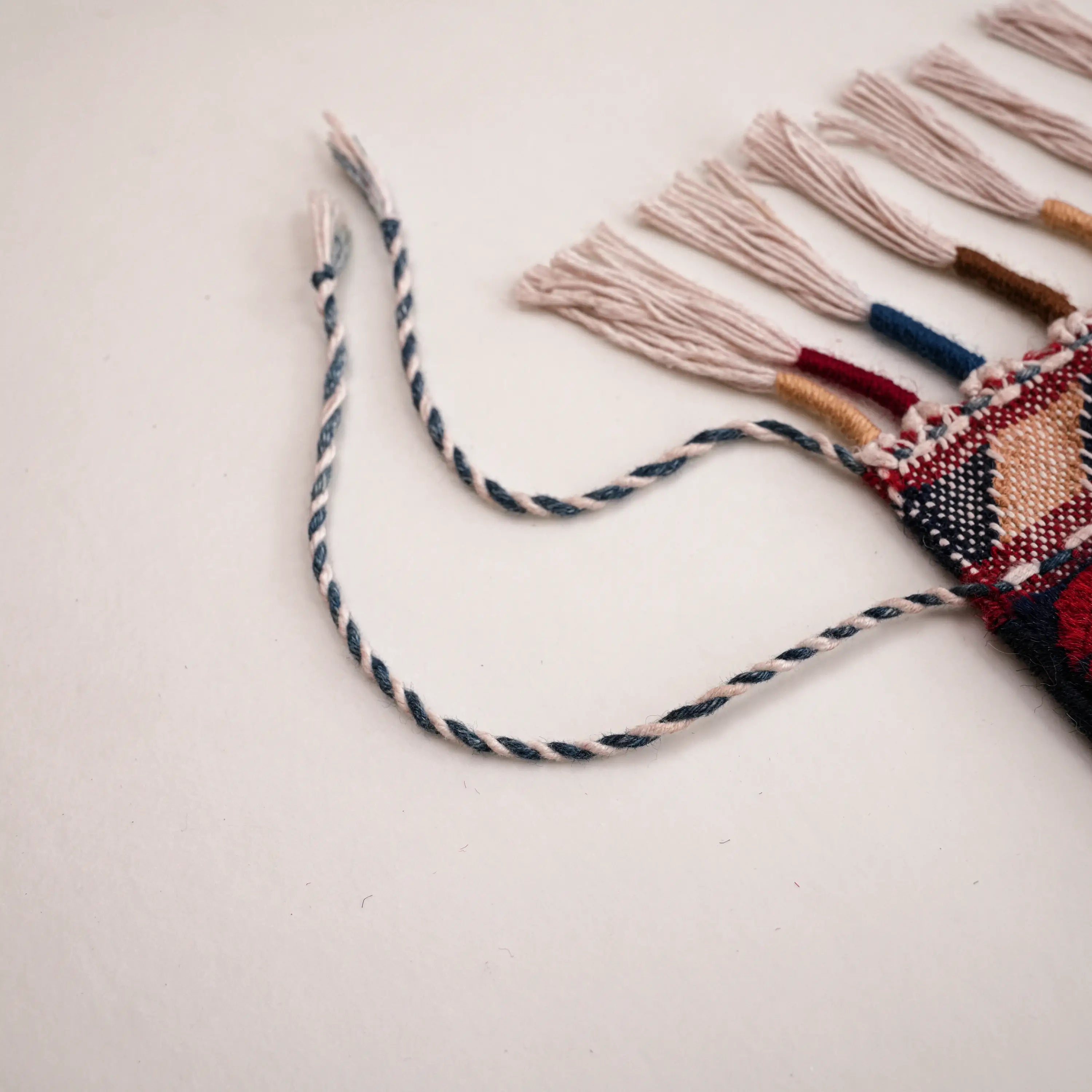 El Dokuma Afgan Desenli Yün Bordo Khamyap Halı