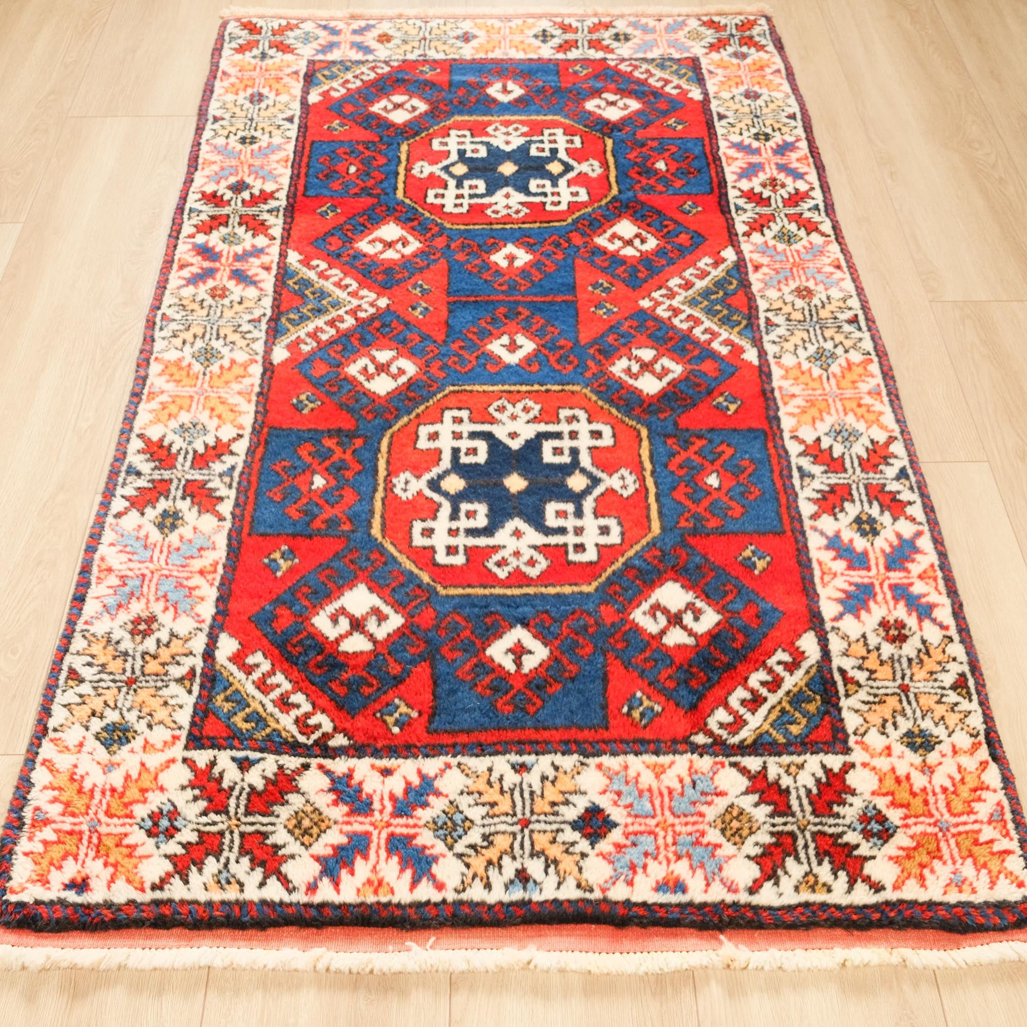 Handwoven Vintage Chest Çanakkale Rug