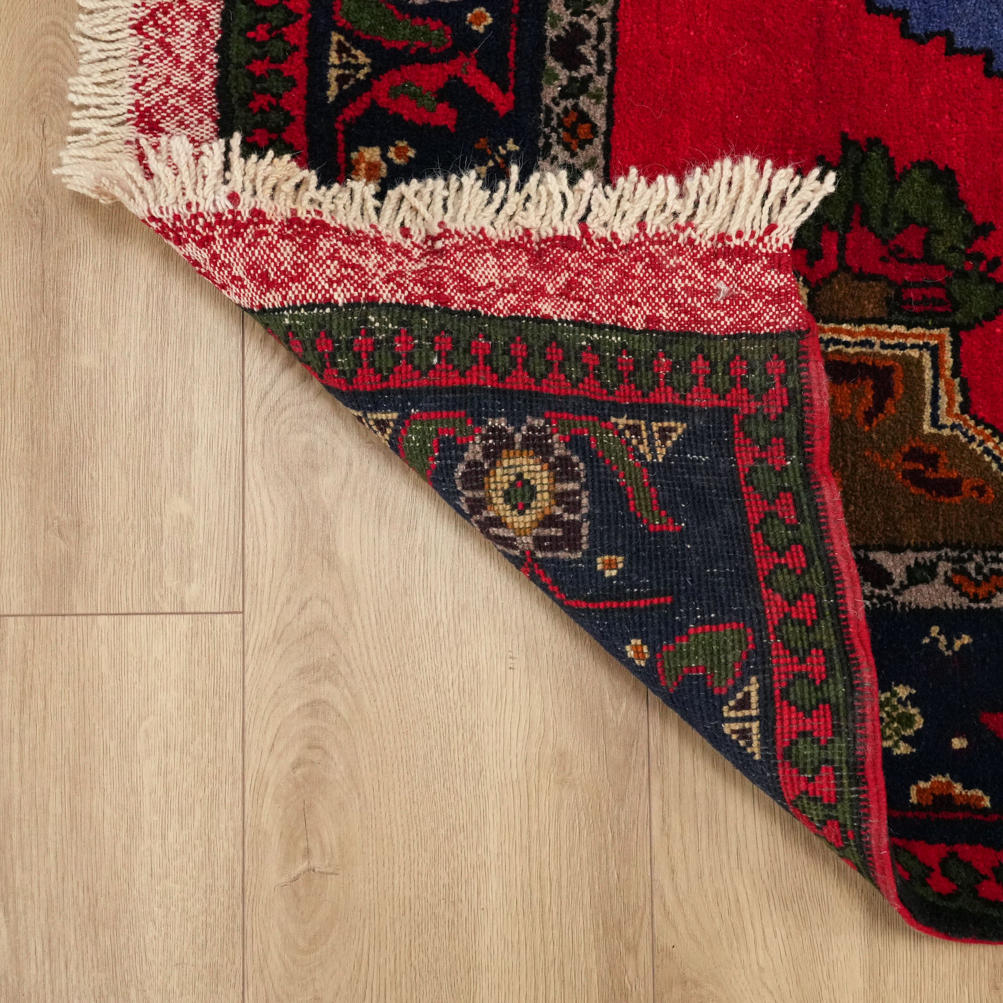 Konya Işıklar Sandık Yenisi 50 Yaş El Dokuma Yün Halı