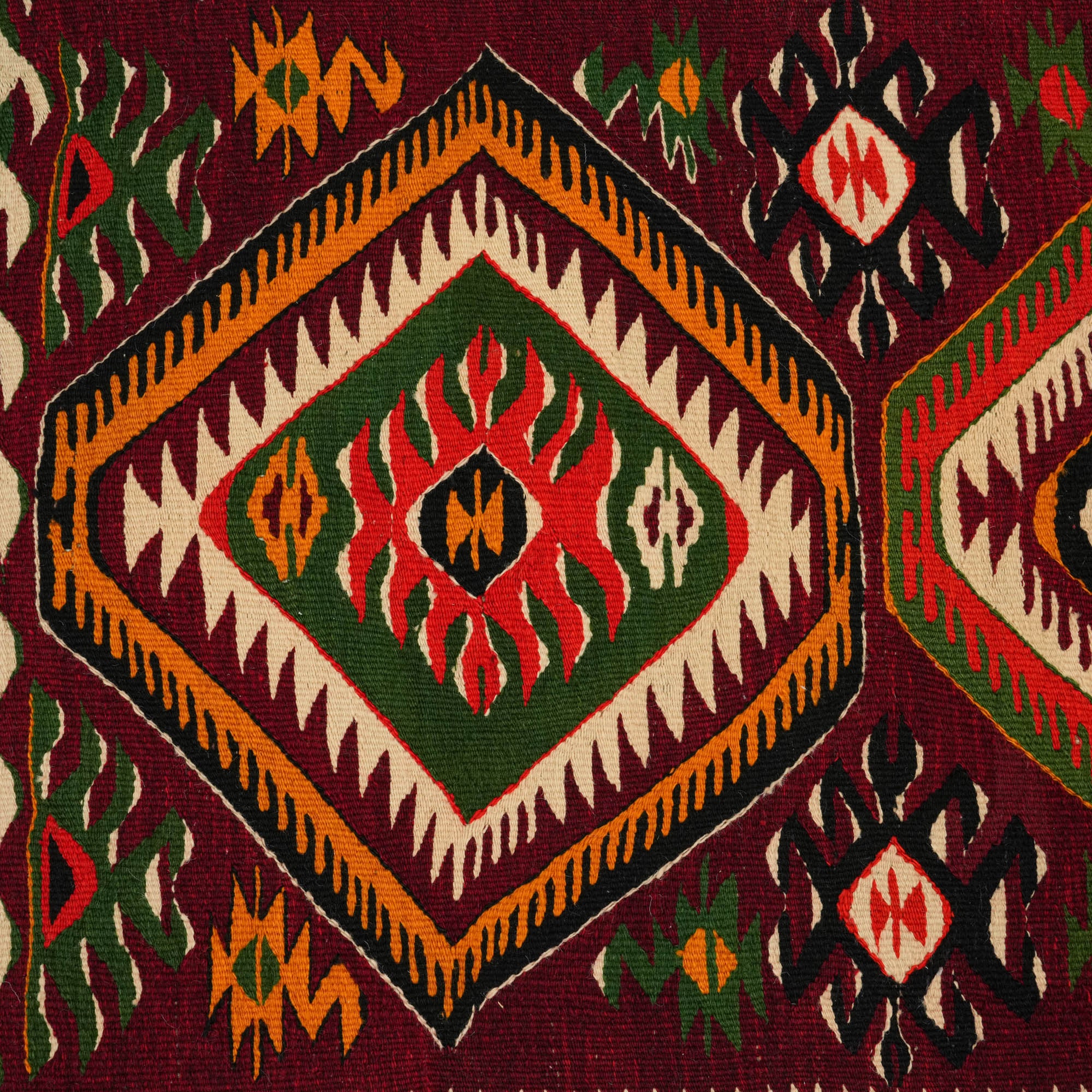 El Dokuma Anadolu Desenli Rengarenk Yün Mut Köy Kilimi