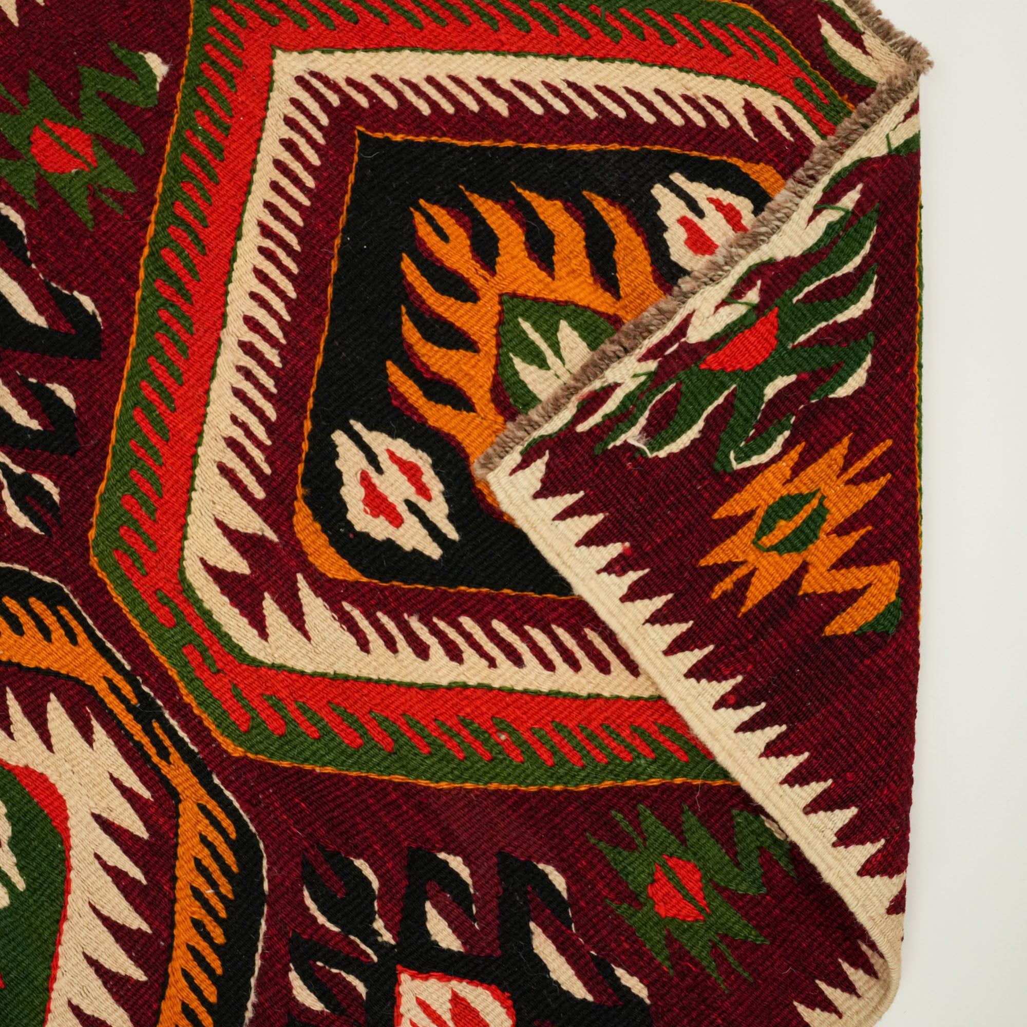 El Dokuma Anadolu Desenli Rengarenk Yün Mut Köy Kilimi