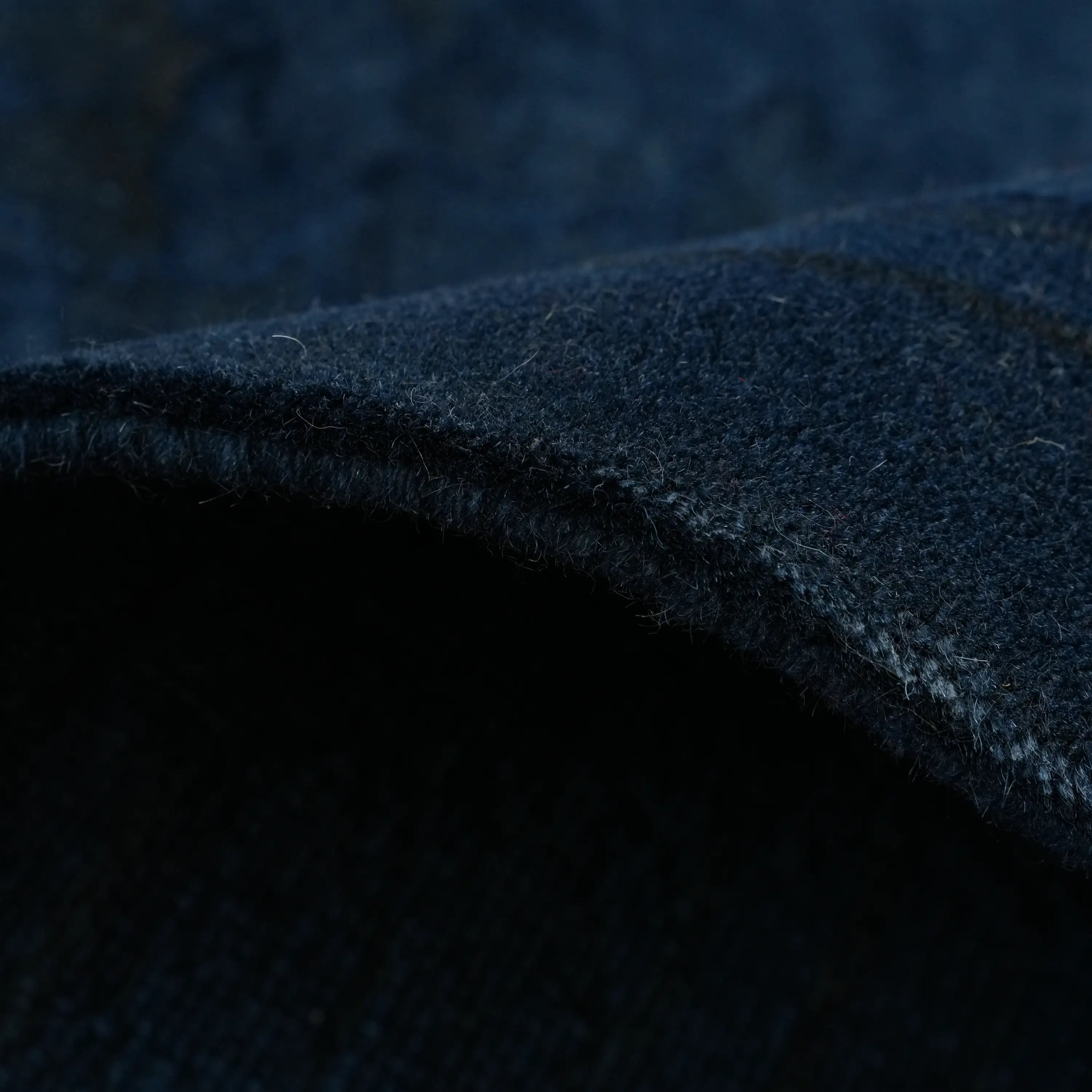 The Handwoven Avant-garde Patterned Navy Blue Silky Rug