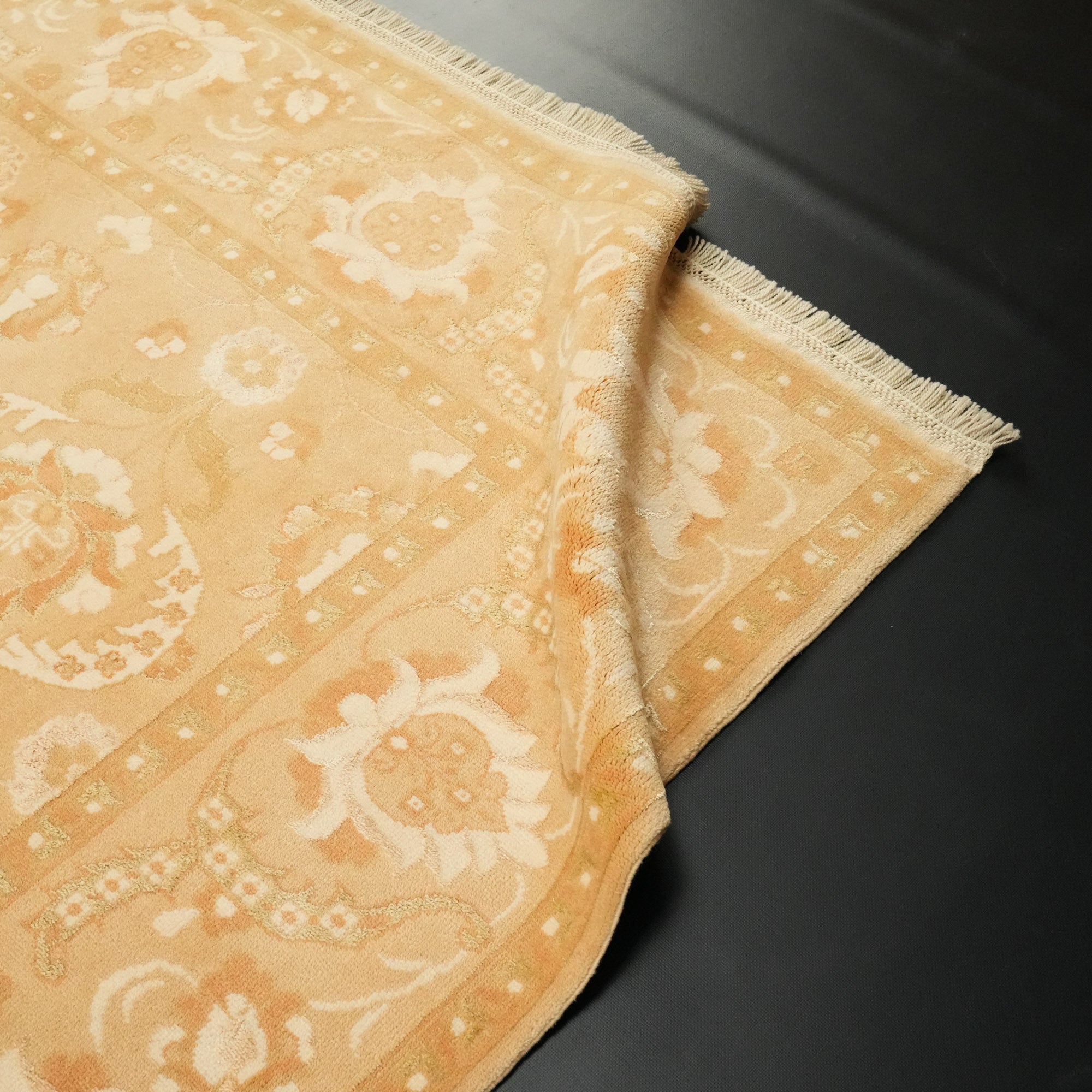 Hand Woven Floral Patterned Wool Silk Cream Carpet