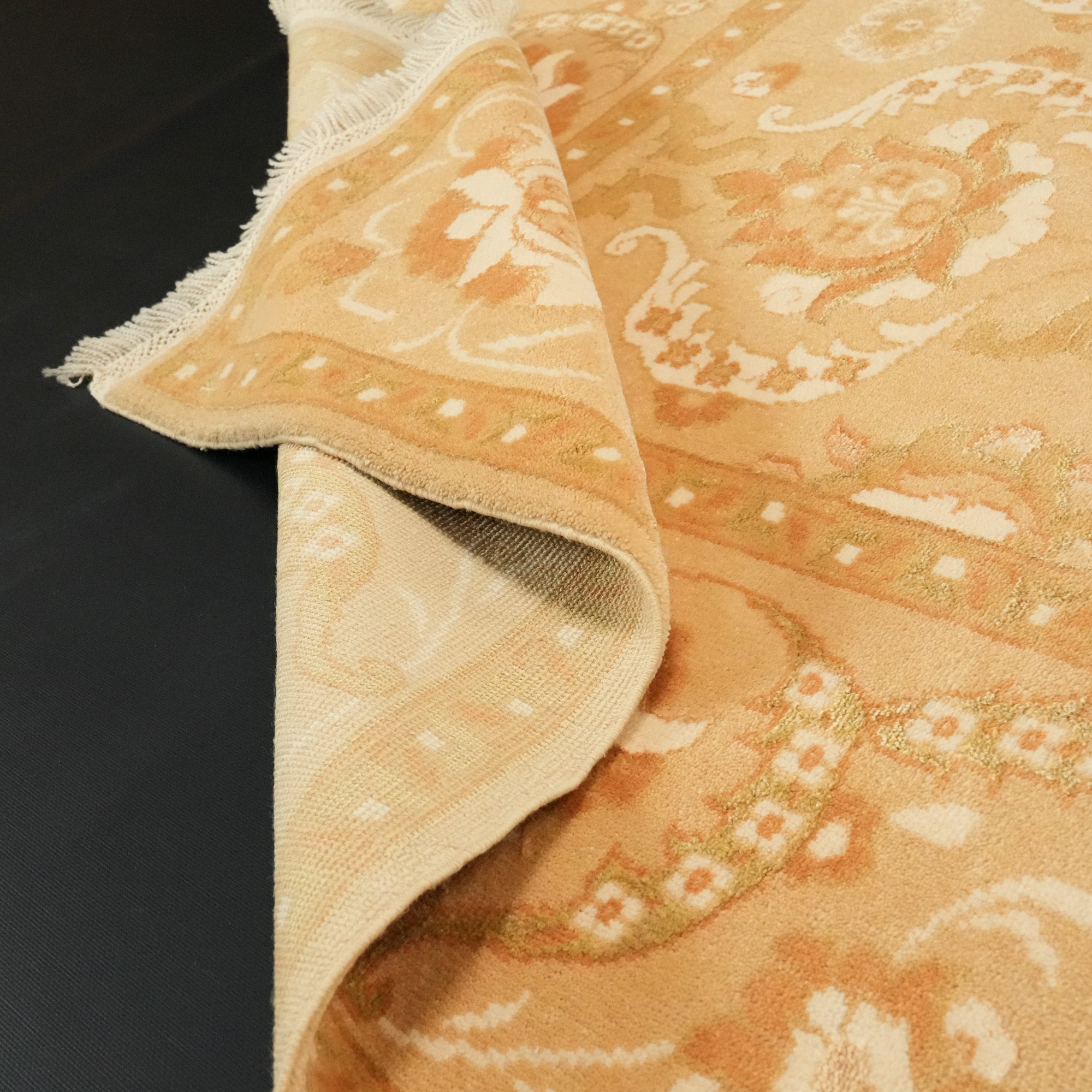 Hand Woven Floral Patterned Wool Silk Cream Carpet