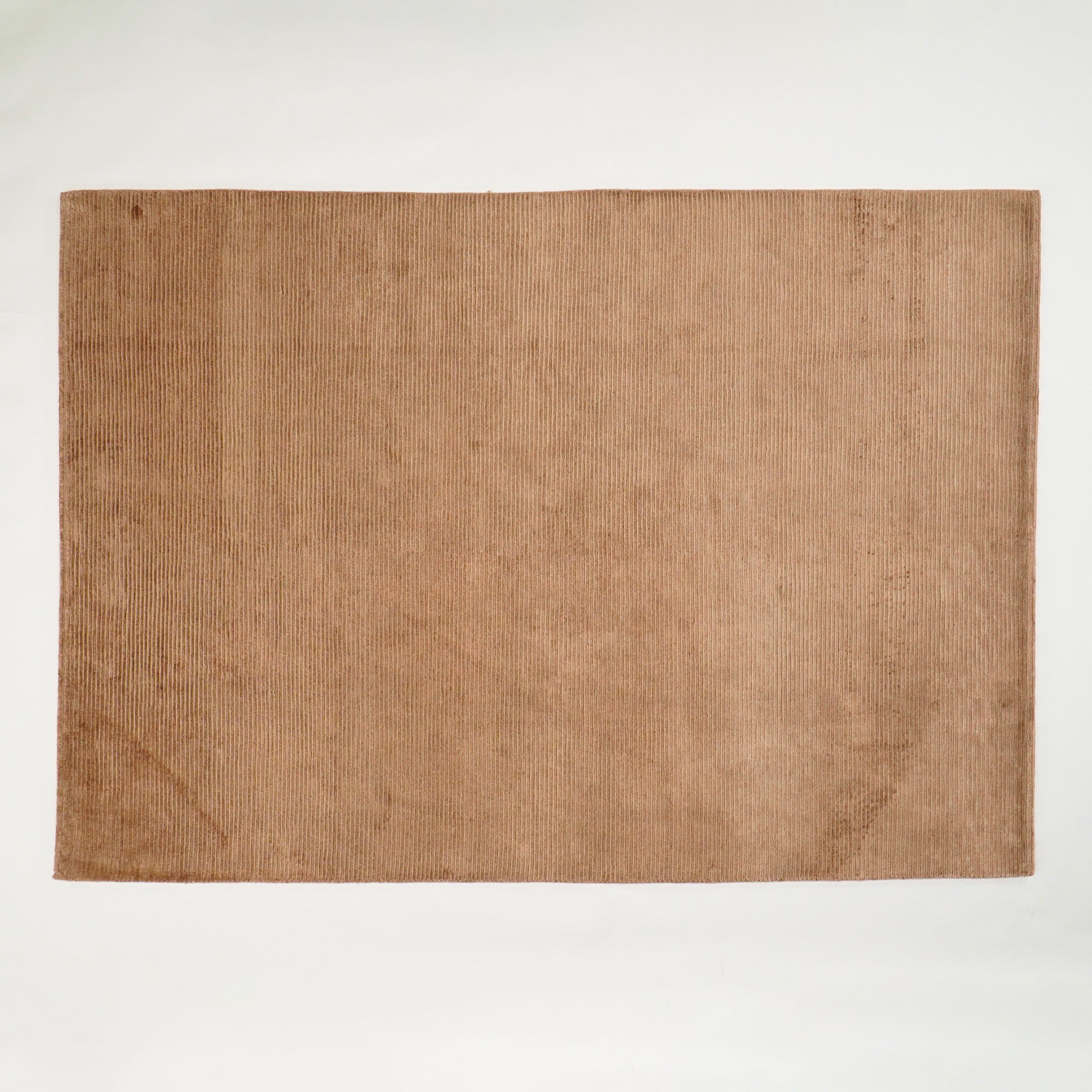 El Dokuma Çizgi Desenli Bakır Halı