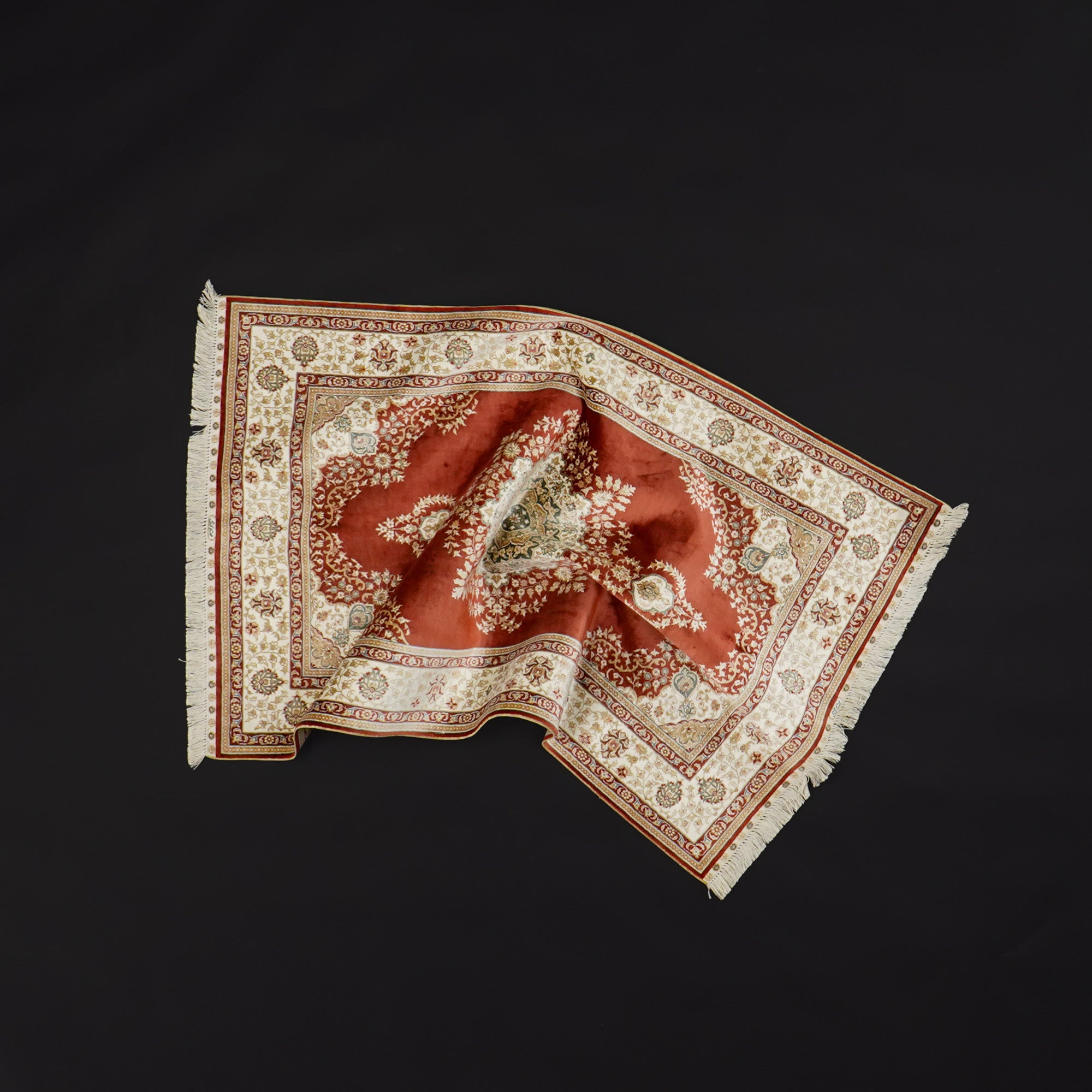 Handwoven Medallion Patterned Silk Red Rug