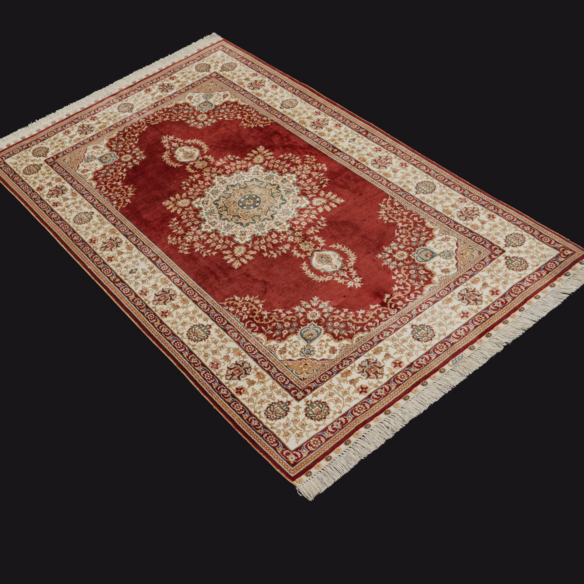 Handwoven Medallion Patterned Silk Red Rug