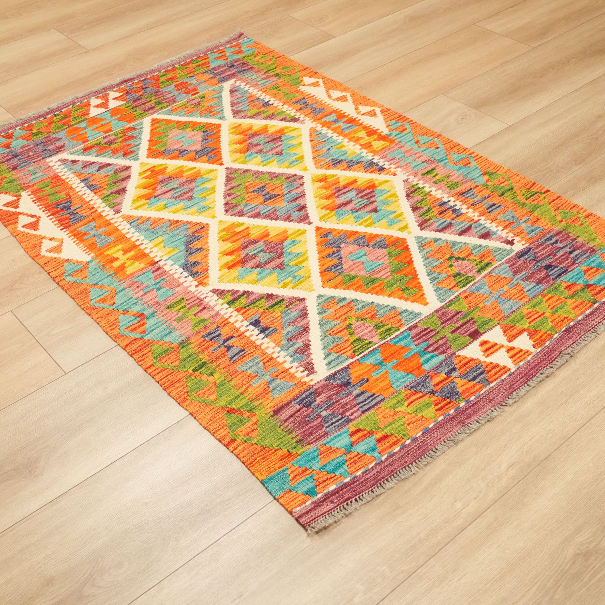 El Dokuma Otantik Desenli Yün Rengarenk Kilim