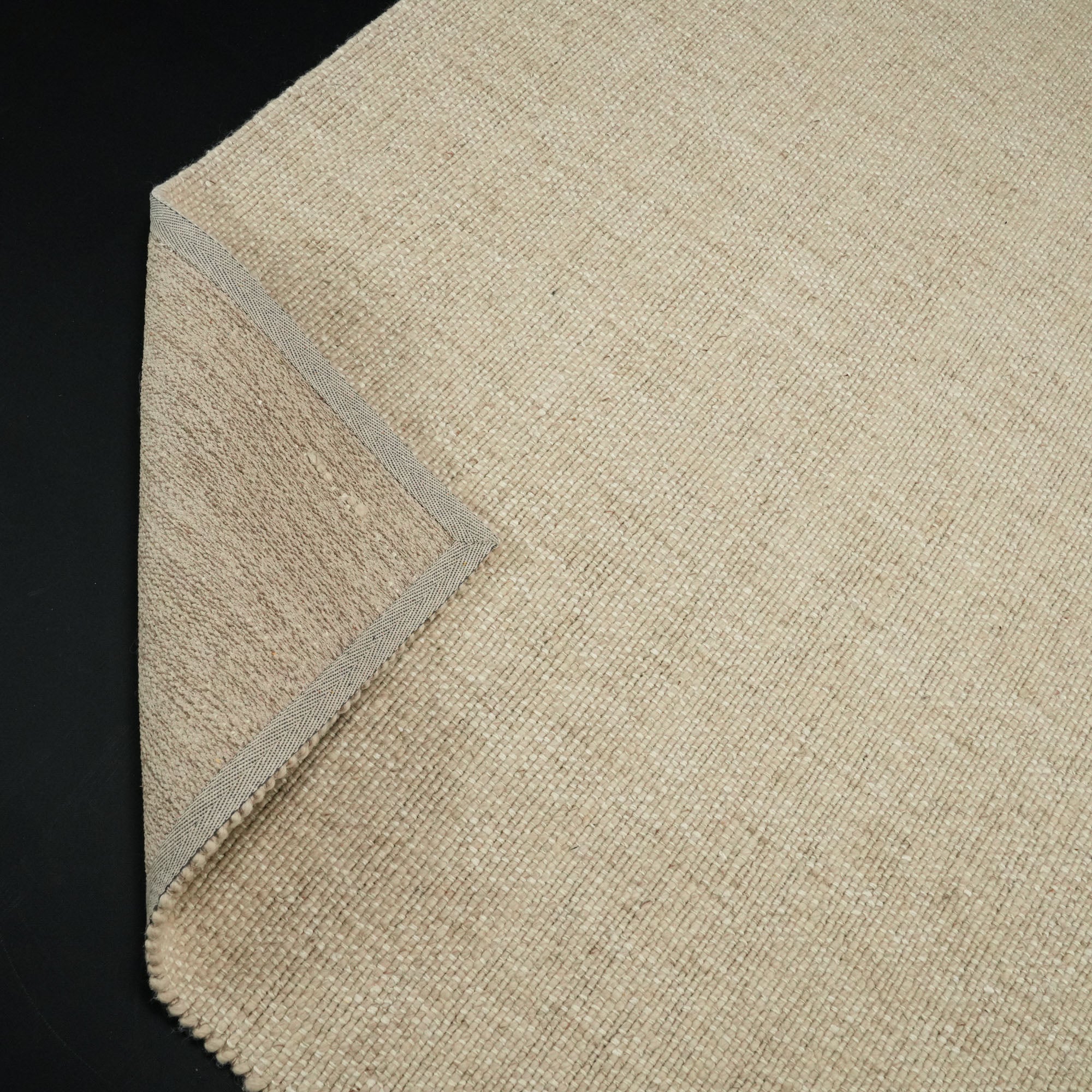 Hand Woven Plain Patterned Beige Carpet