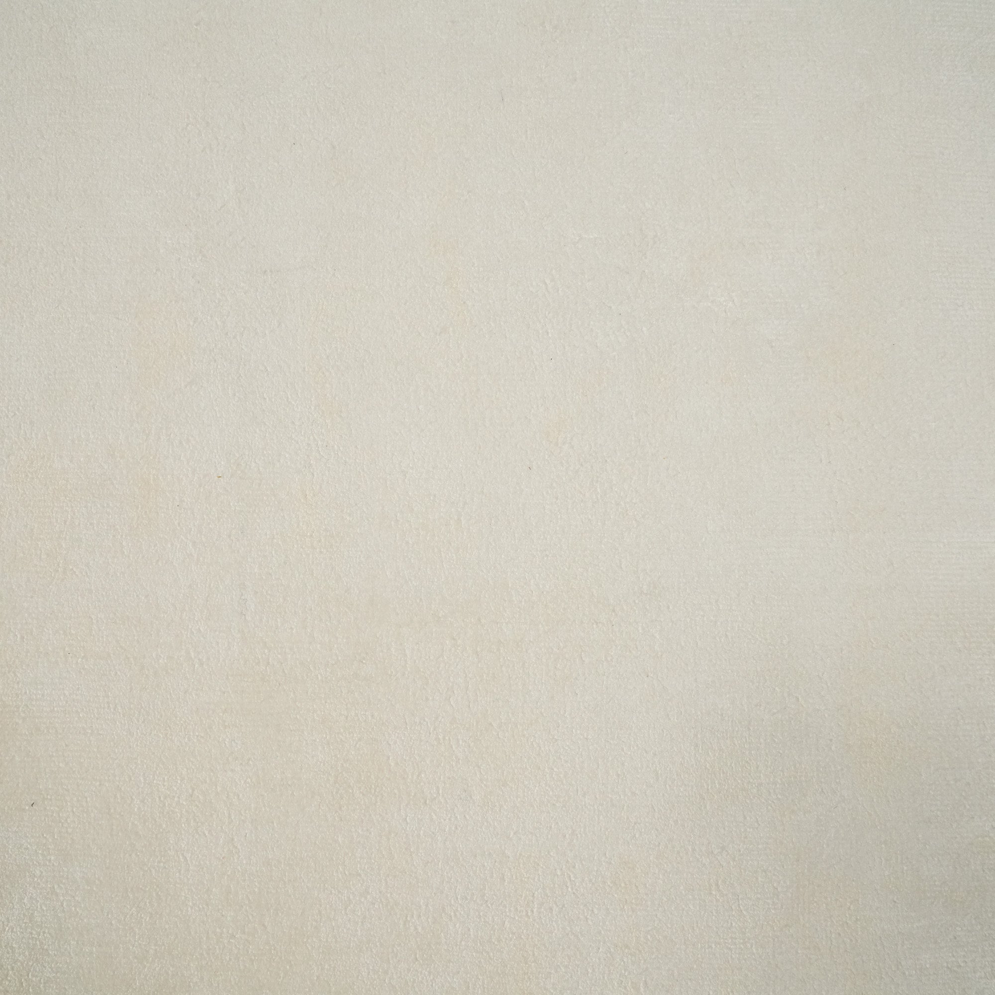 Hand Woven Plain Patterned White Carpet