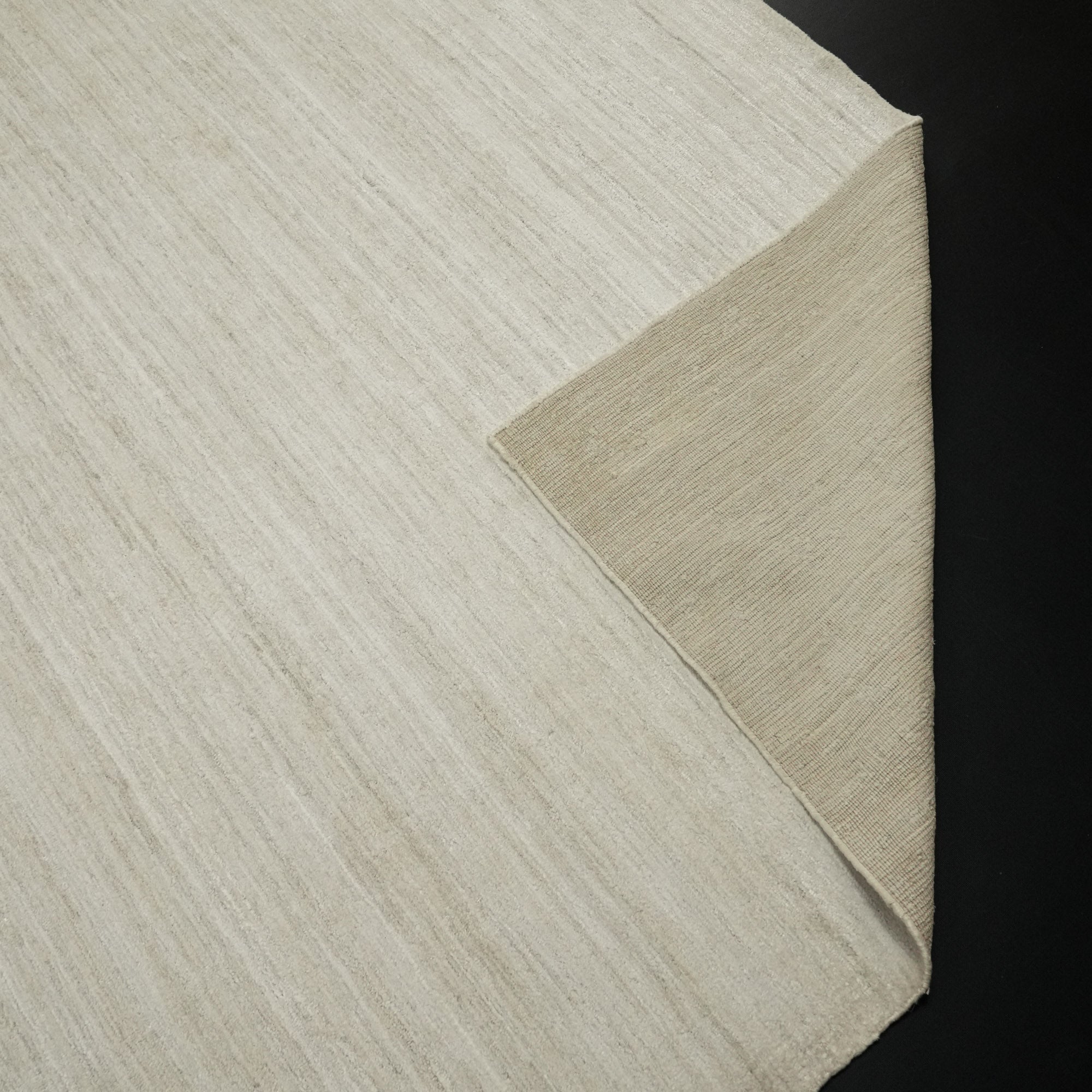 Hand Woven Simple Patterned White Viscose Carpet